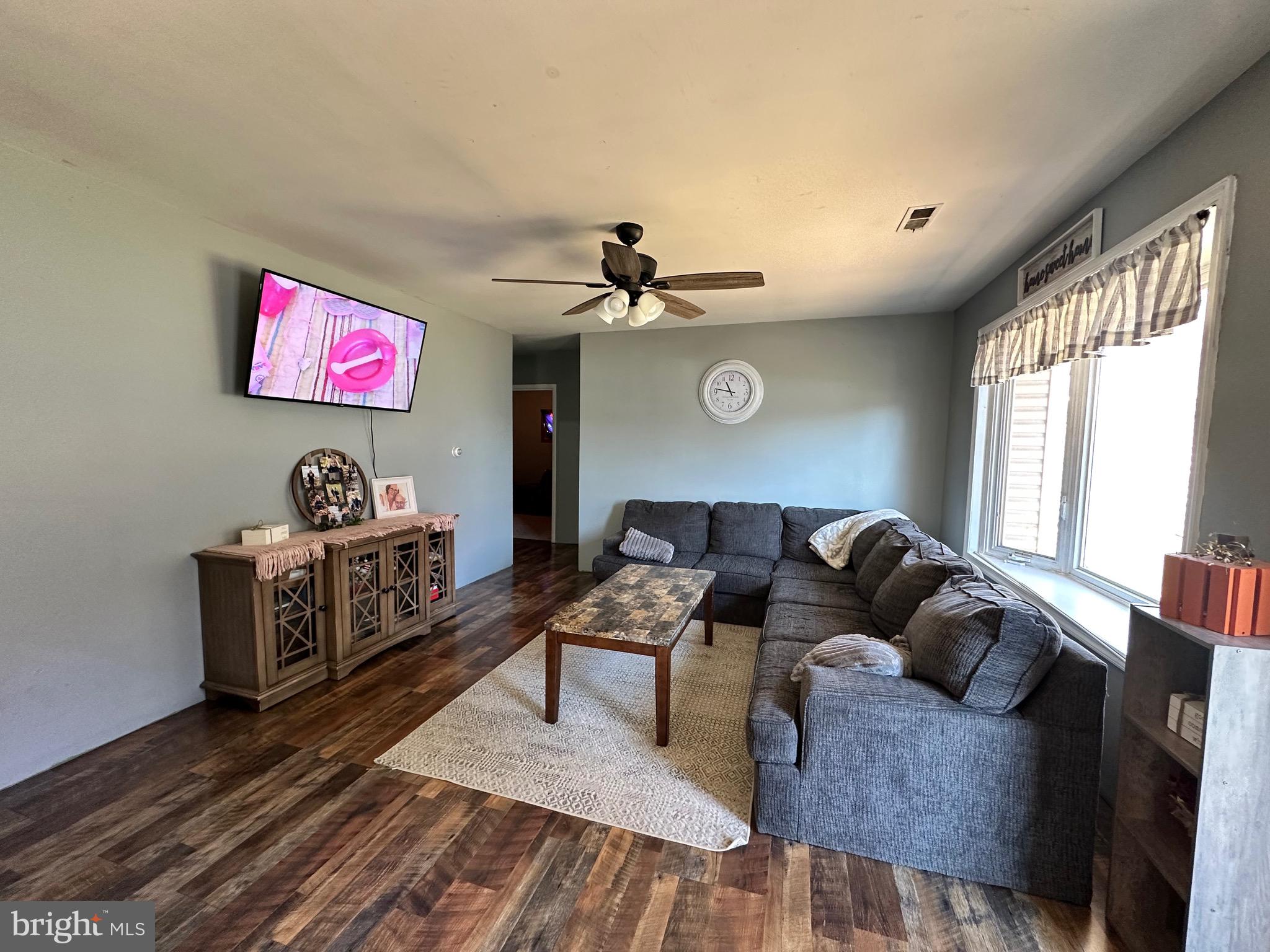 BEL AIR - Residential