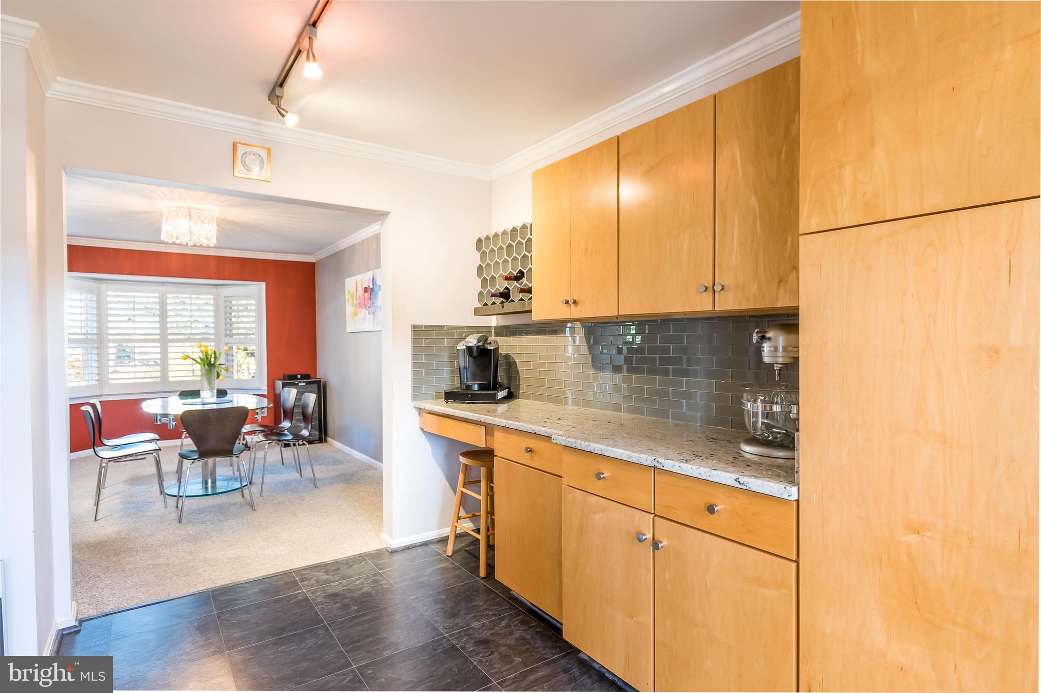 LAKE DEVEREUX - Residential