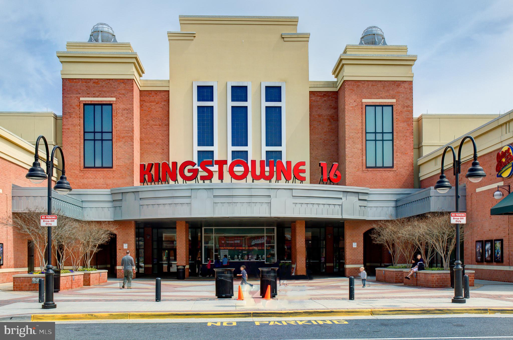 LAKE DEVEREUX - Residential