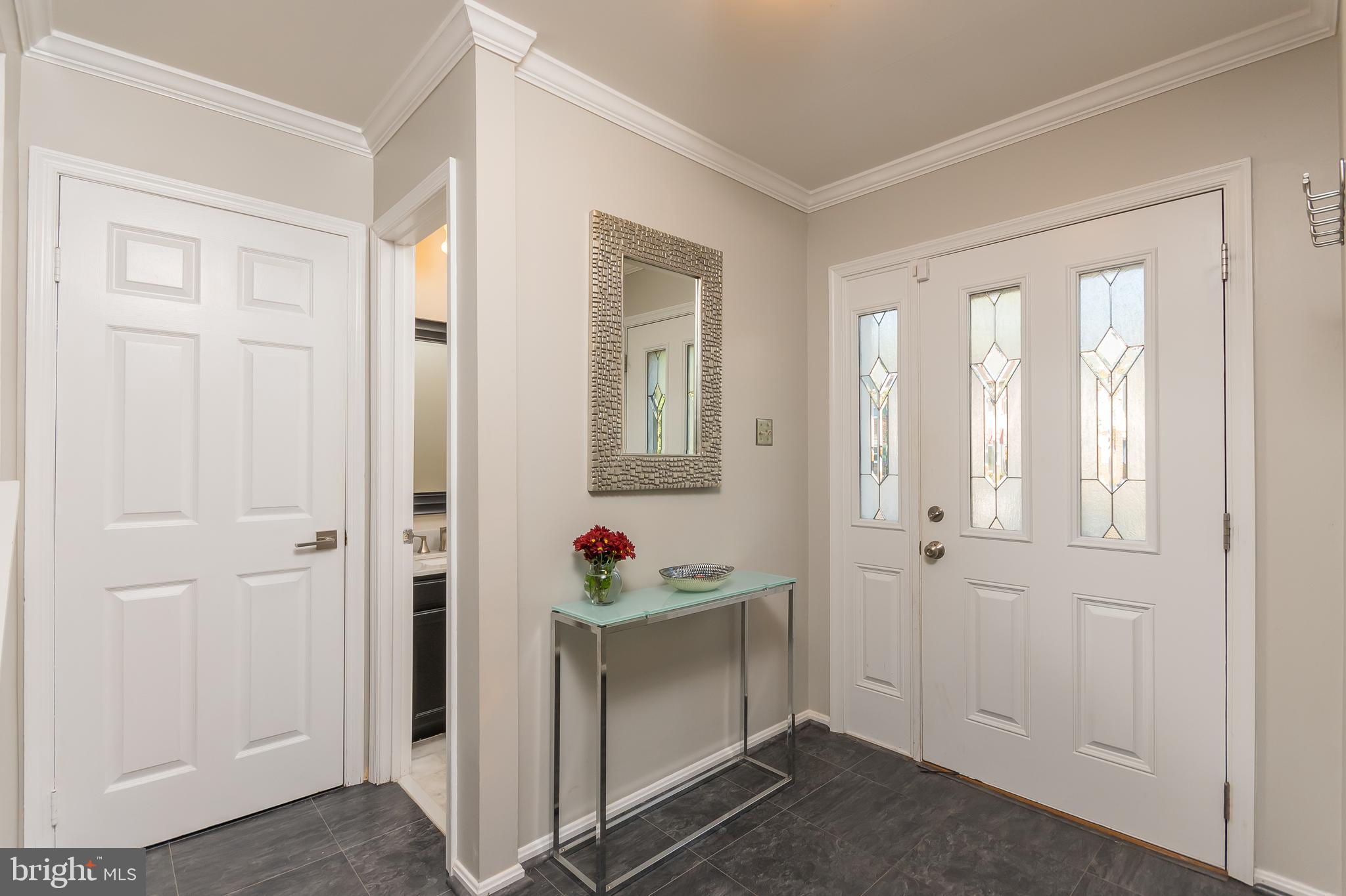 LAKE DEVEREUX - Residential