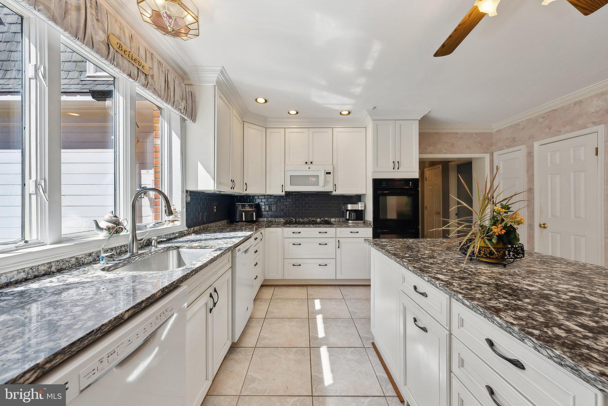 SYCAMORE ACRES - Residential