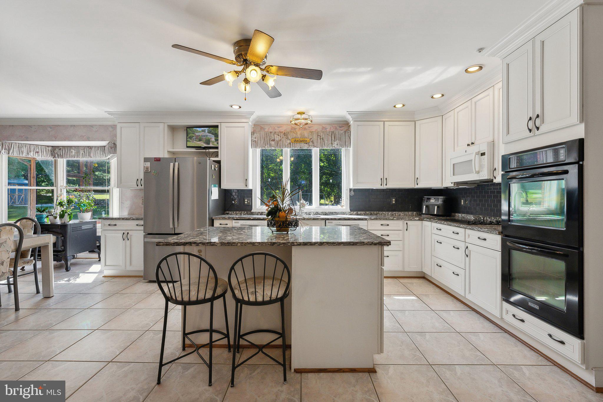 SYCAMORE ACRES - Residential