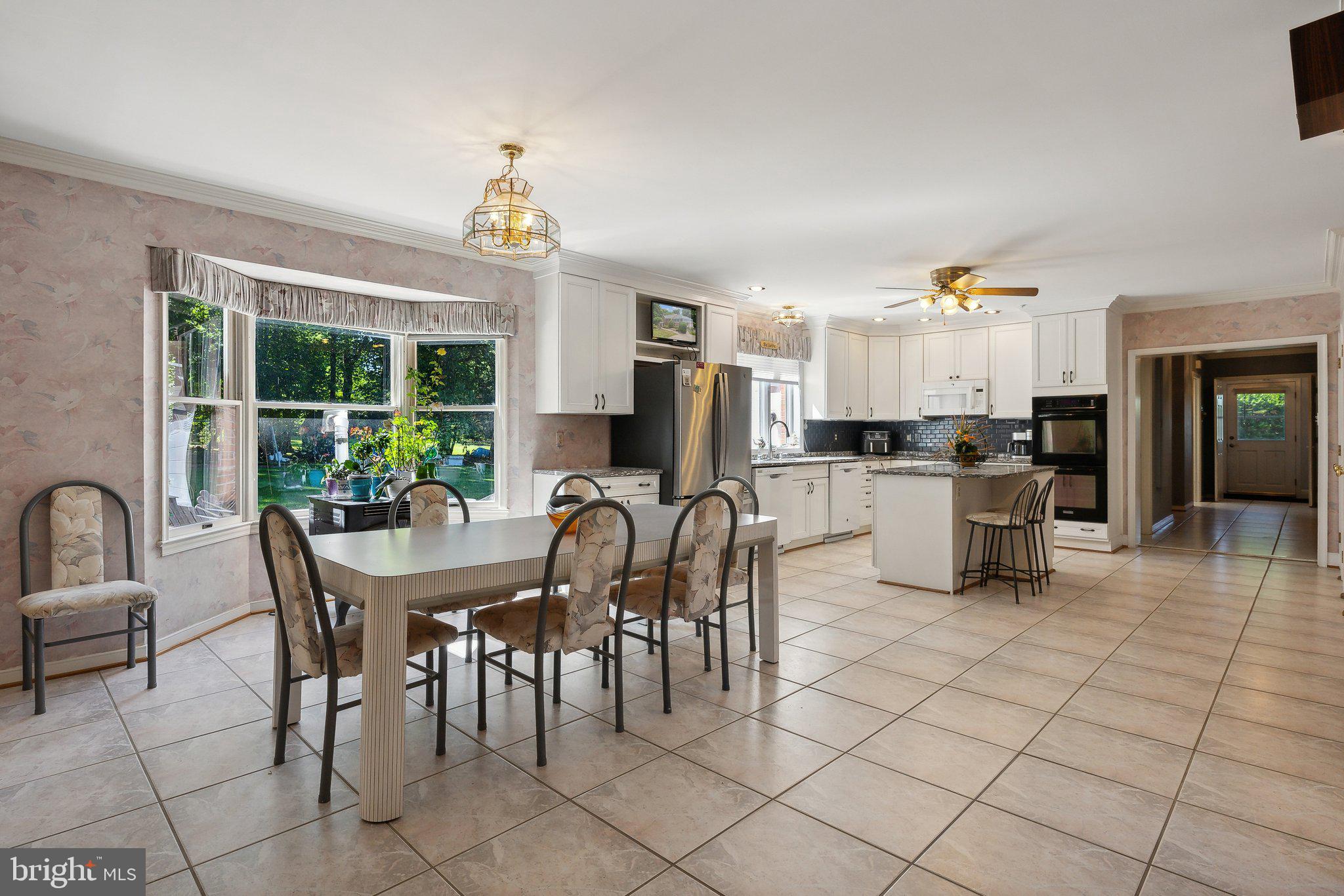 SYCAMORE ACRES - Residential