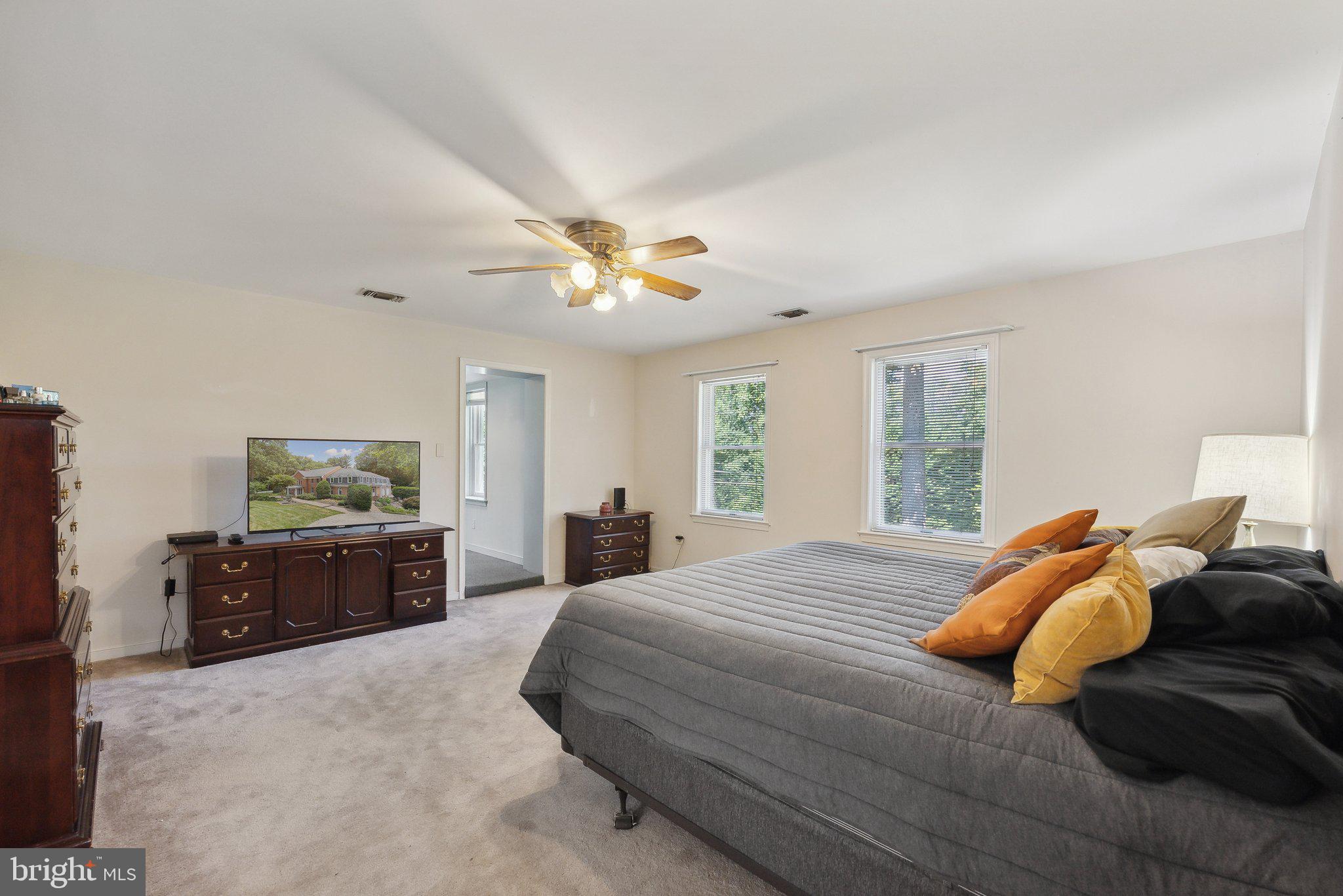 SYCAMORE ACRES - Residential