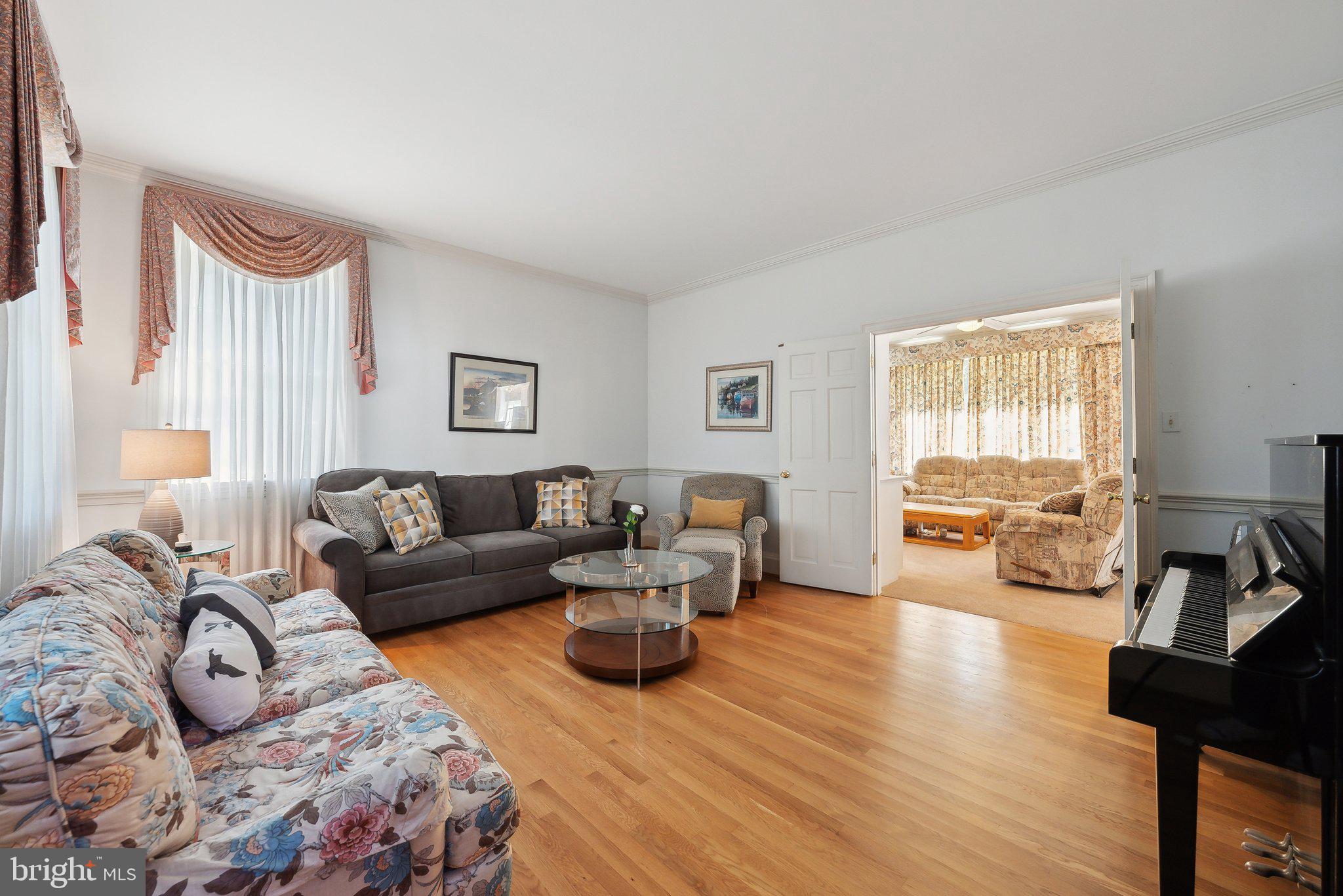 SYCAMORE ACRES - Residential