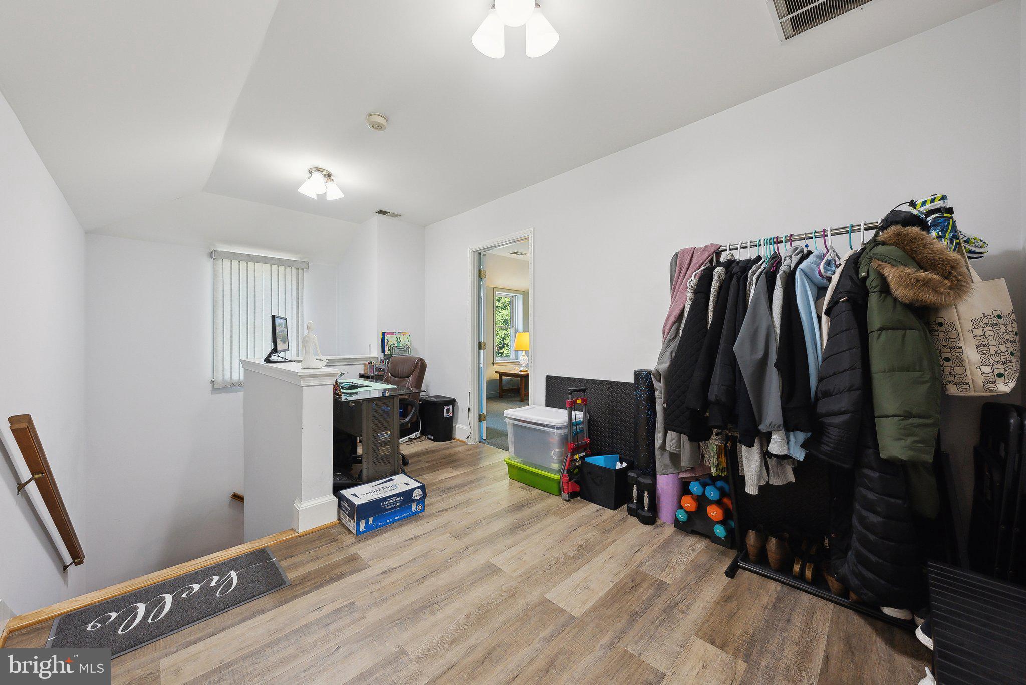 SYCAMORE ACRES - Residential