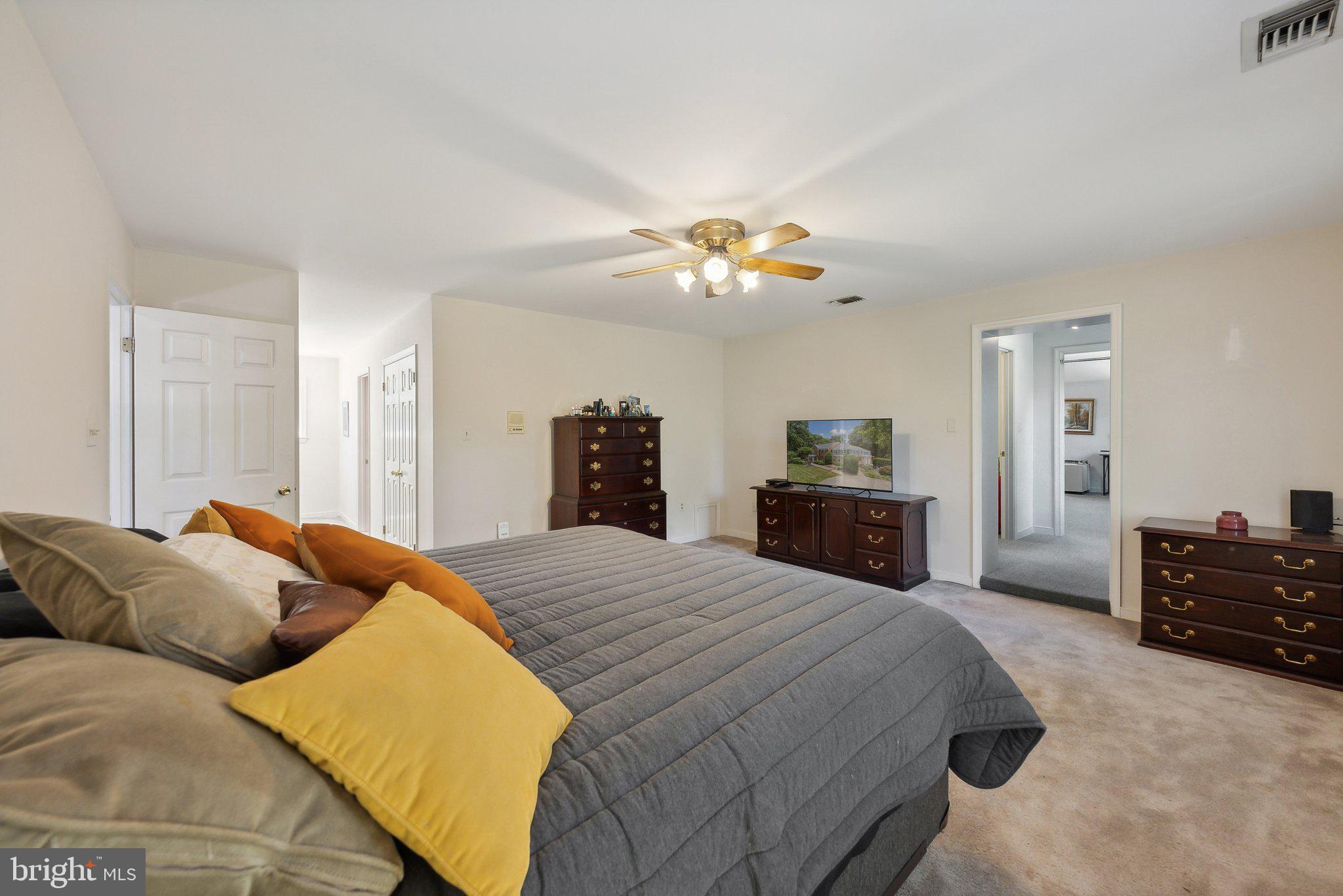 SYCAMORE ACRES - Residential