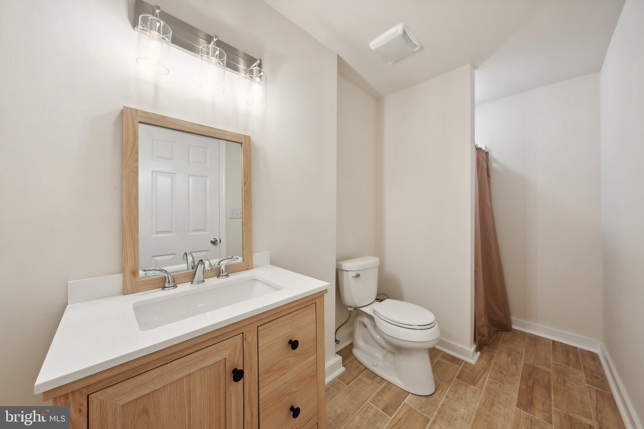 SYCAMORE ACRES - Residential