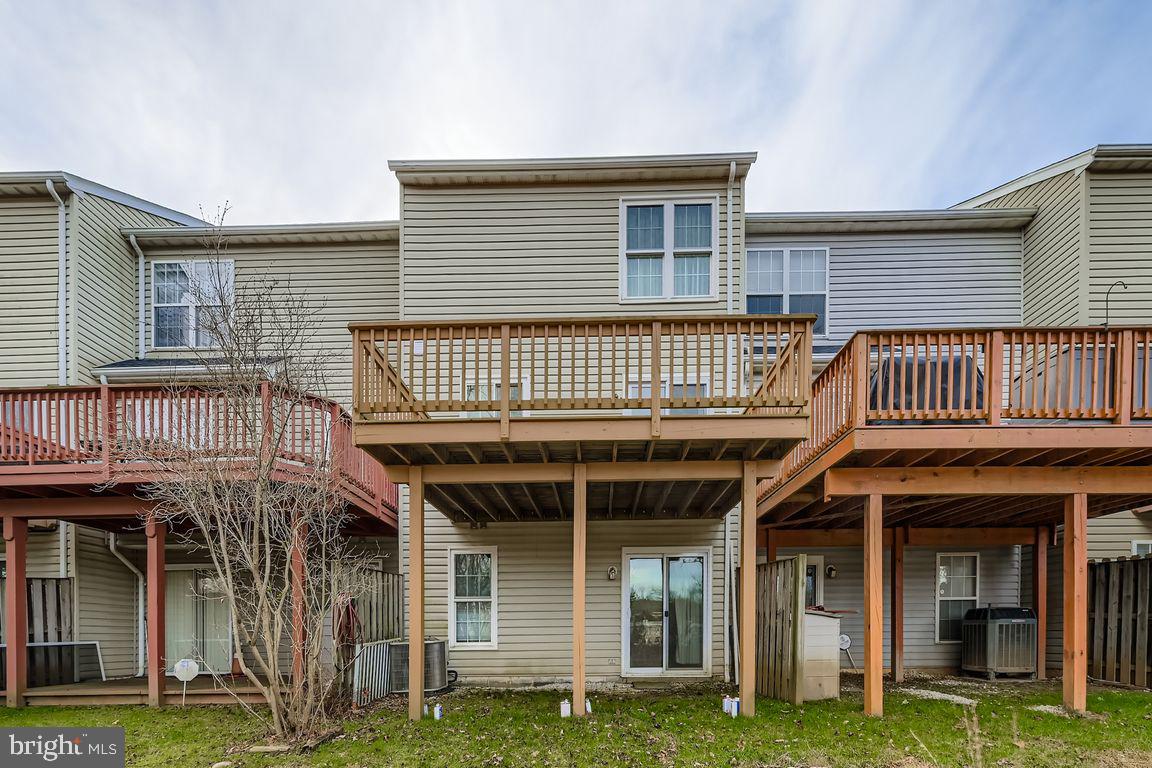 TIMBERGROVE - Residential