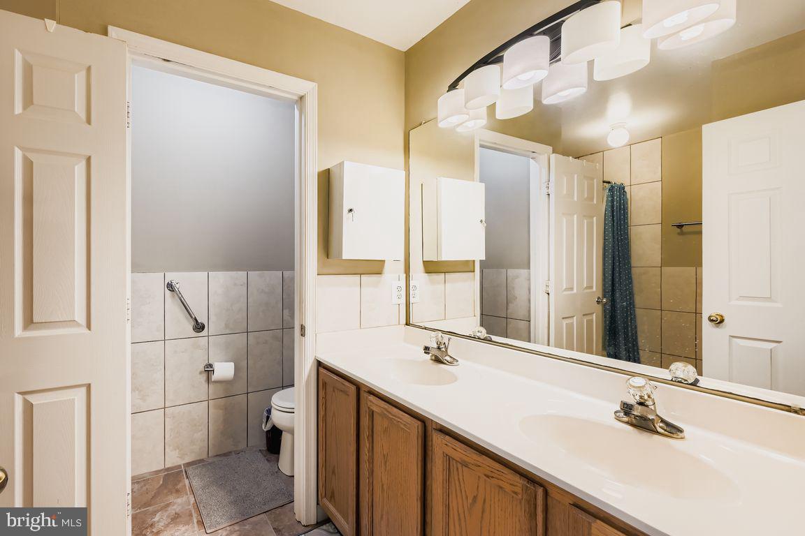 TIMBERGROVE - Residential