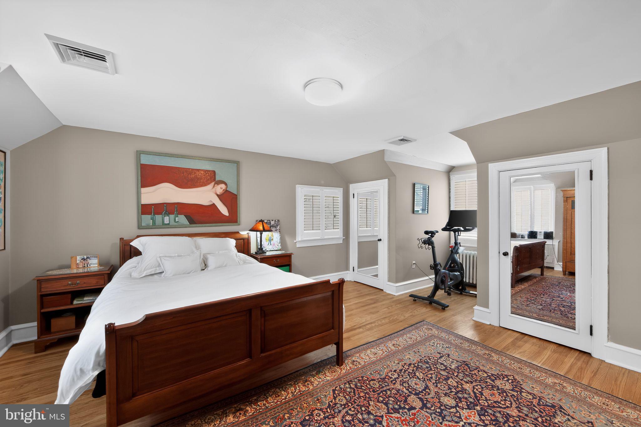 DOWNTOWN WAYNE - Residential