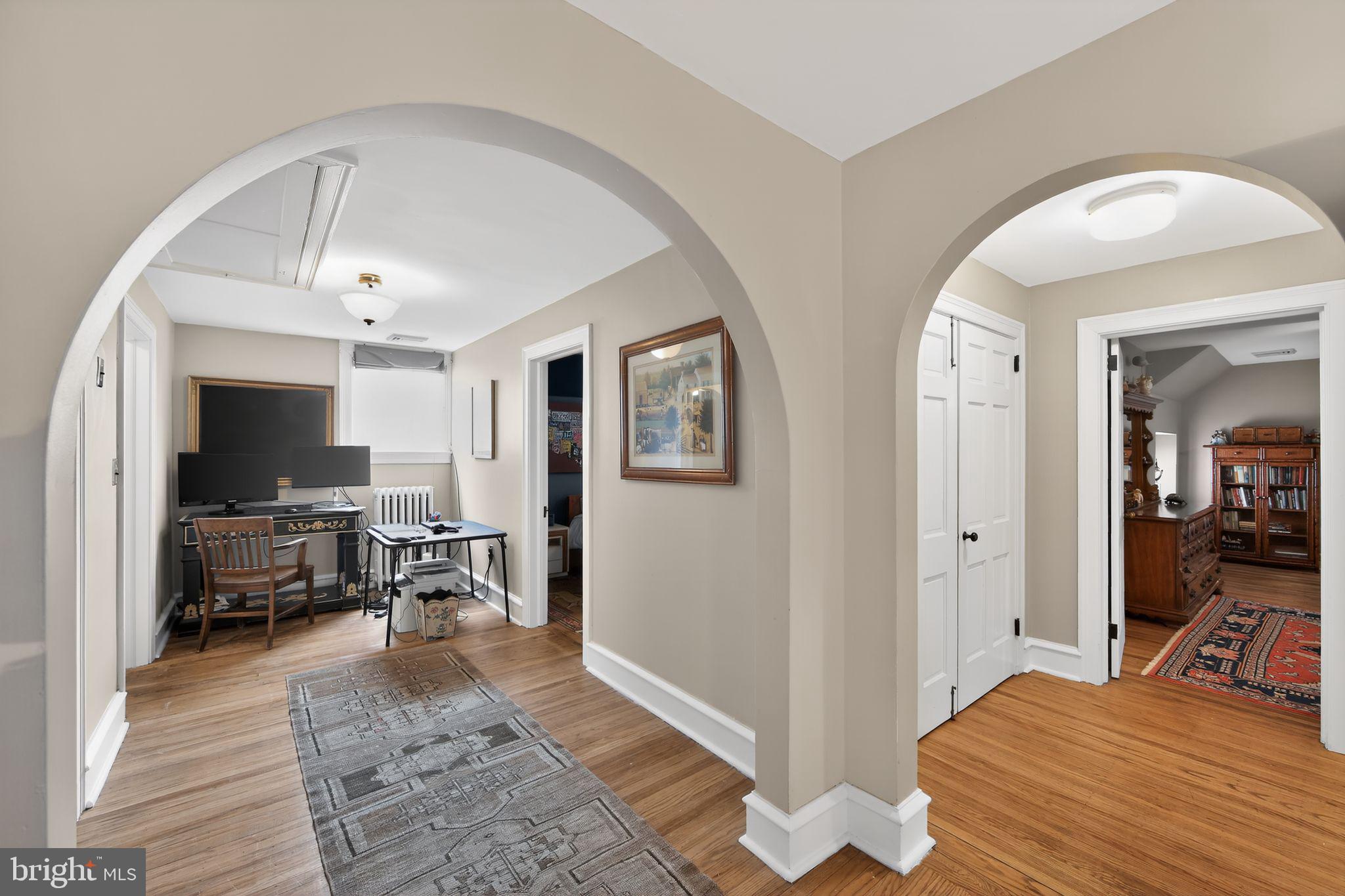 DOWNTOWN WAYNE - Residential