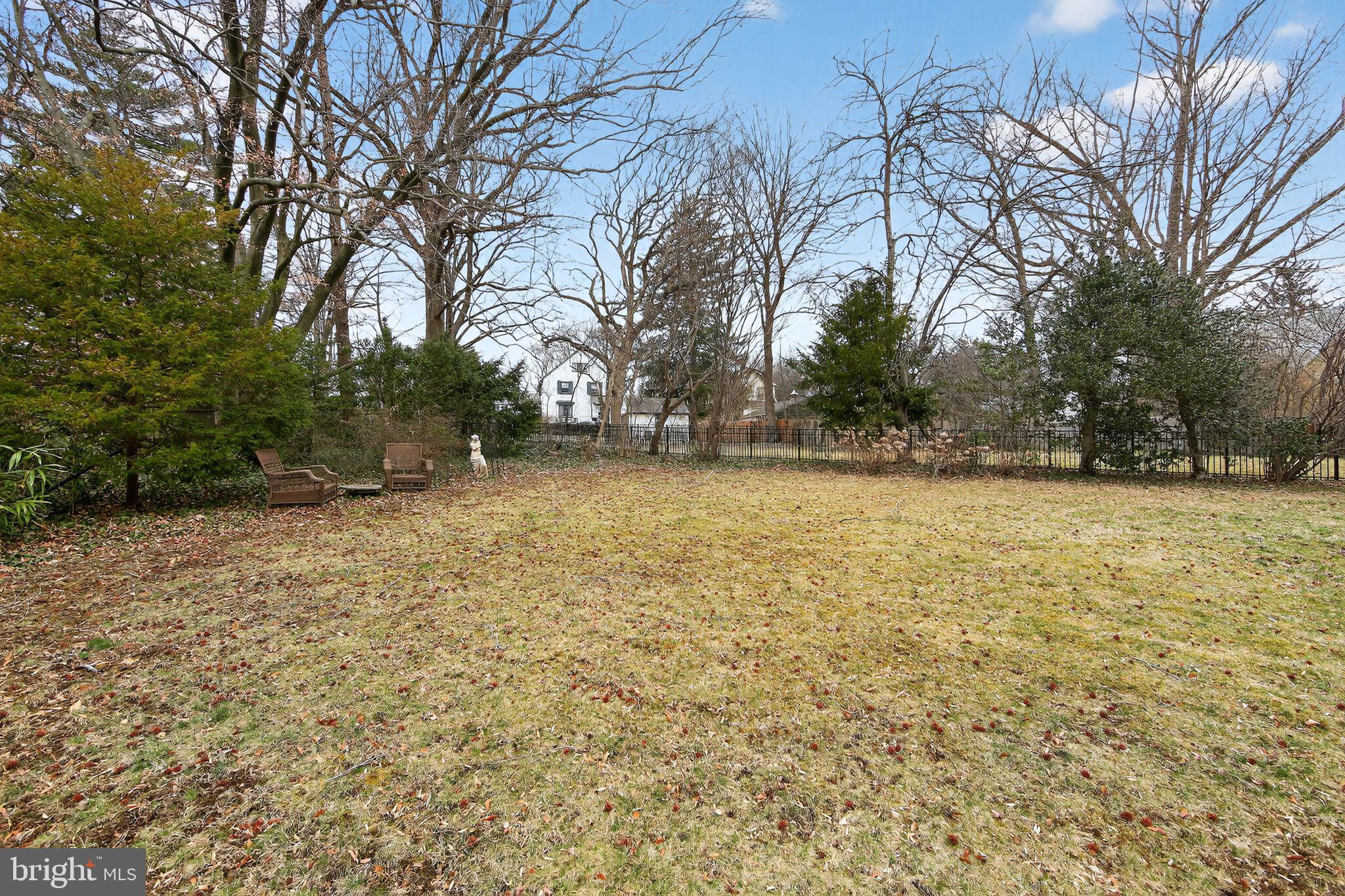 DOWNTOWN WAYNE - Residential