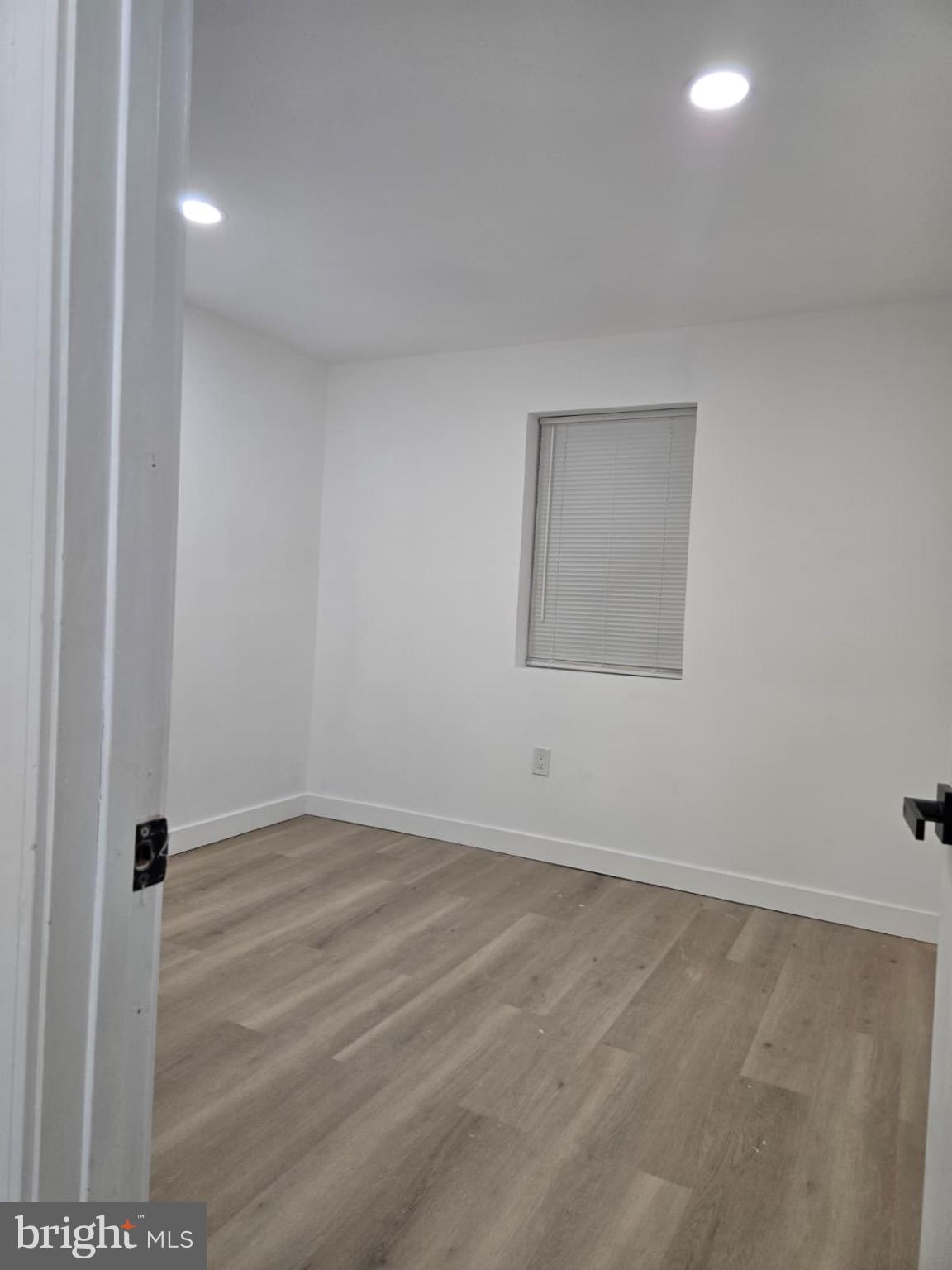 CARRVALE - Residential Lease