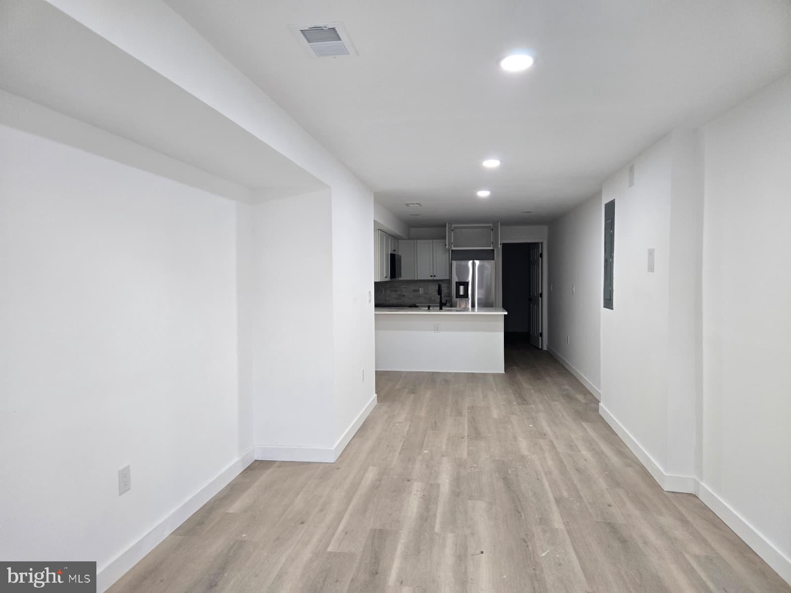 CARRVALE - Residential Lease