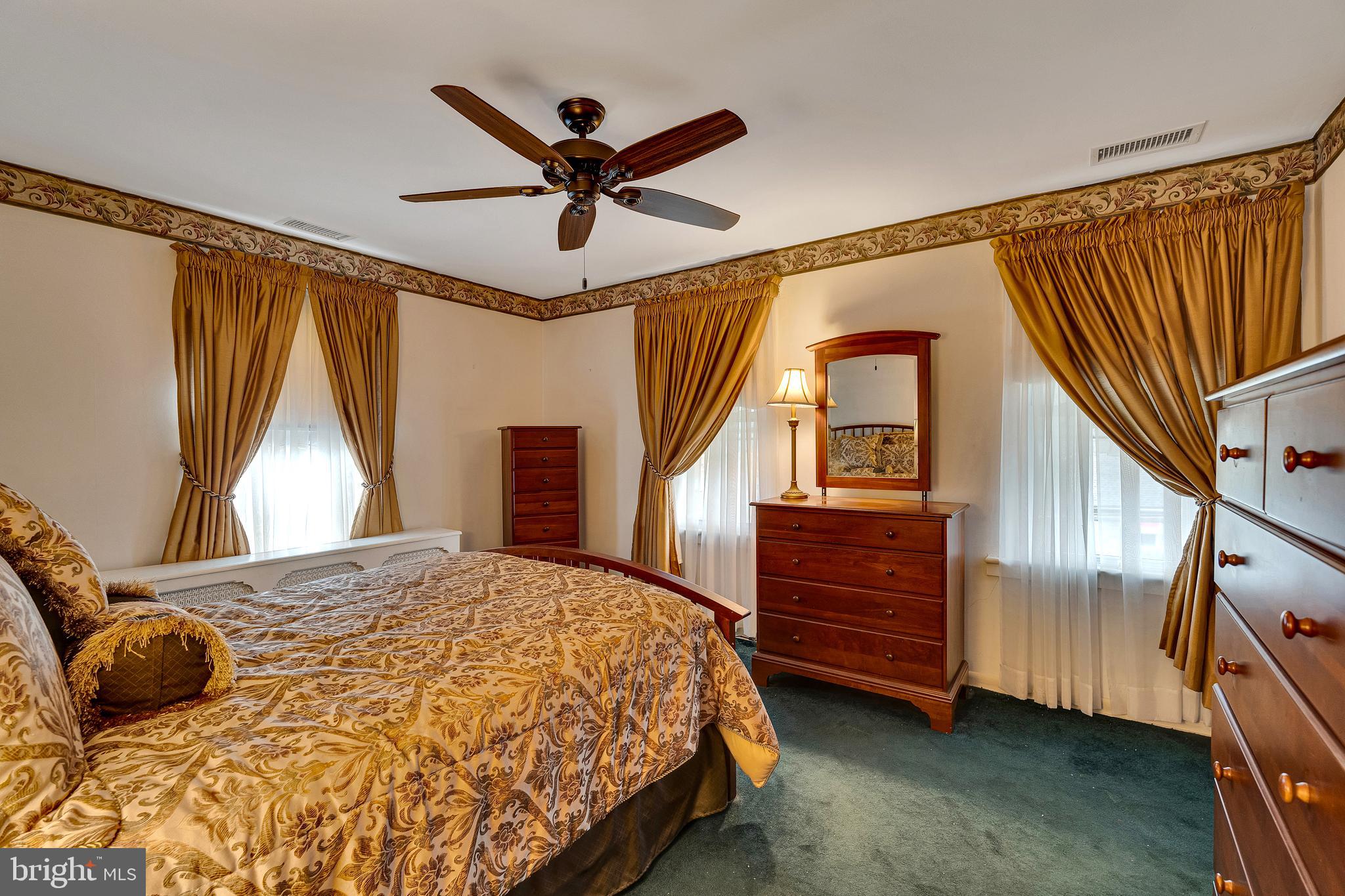 GLENSIDE GARDENS - Residential