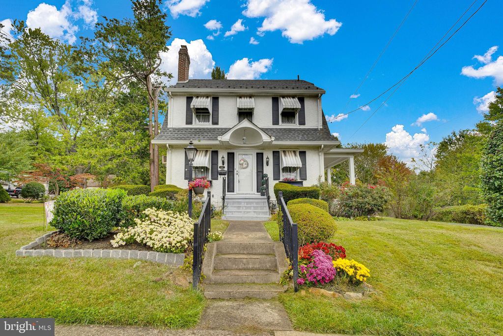 Photo of 2247 Charles Street, GLENSIDE, PA 19038 (MLS # PAMC2159300)