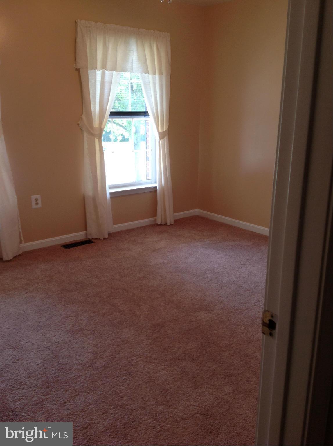 KINGS GRANT LA PLATA - Residential