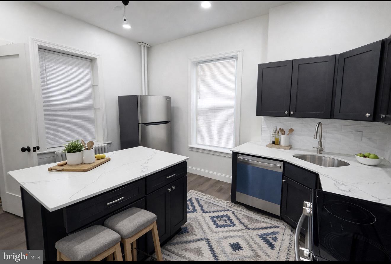 WEST PHILADELPHIA - Residential Income