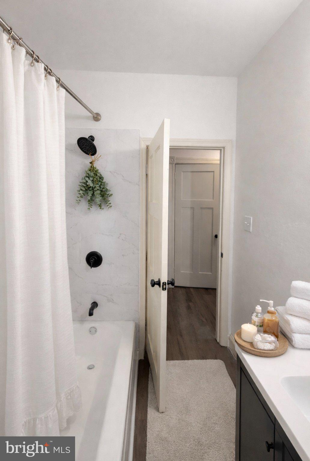 WEST PHILADELPHIA - Residential Income