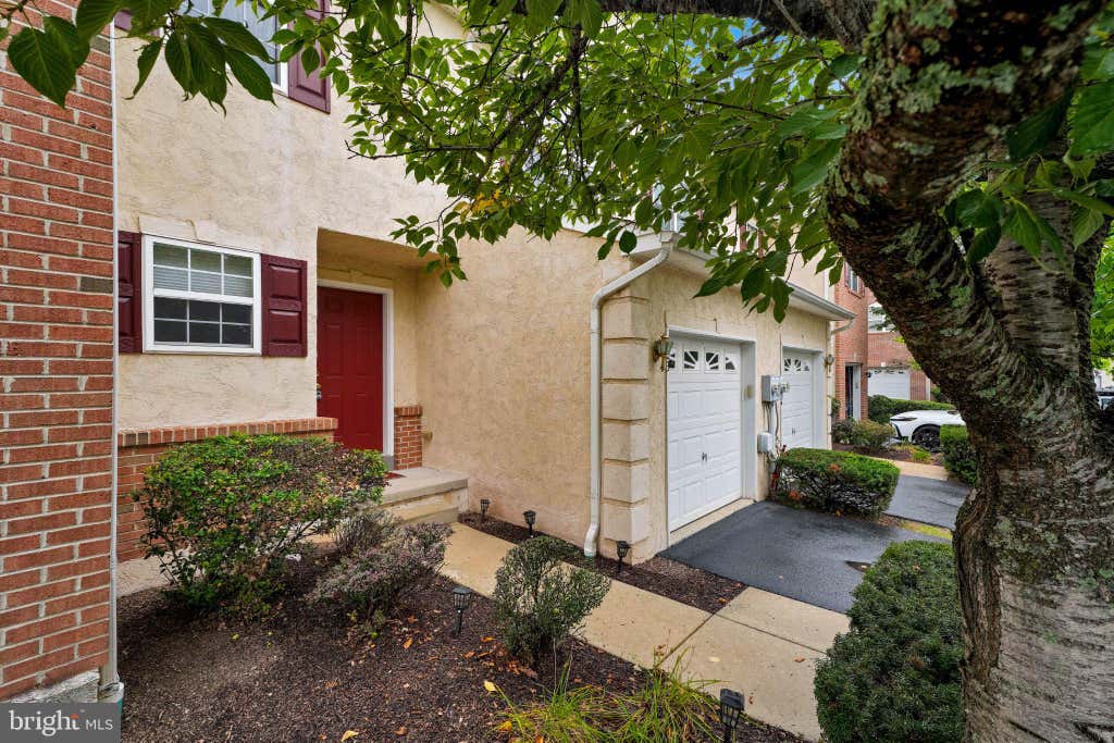 Photo of 903 Carrington Drive, RED HILL, PA 18076 (MLS # PAMC2191310)
