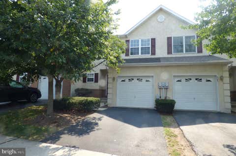 Townhouse For Sale - 903 Carrington Drive<br/> Montgomery County, RED HILL, PA 18076