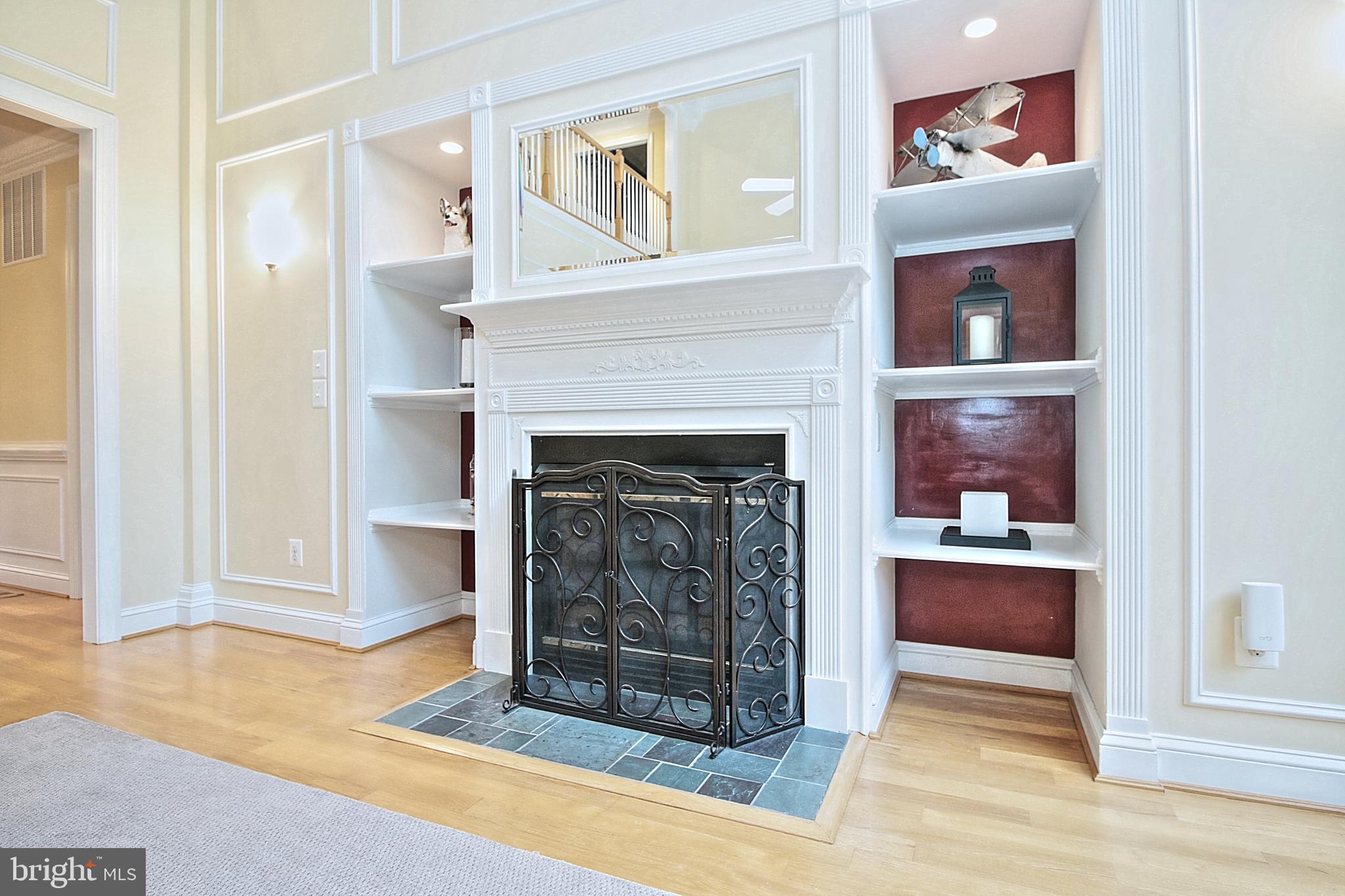 RIVER BEND - Residential