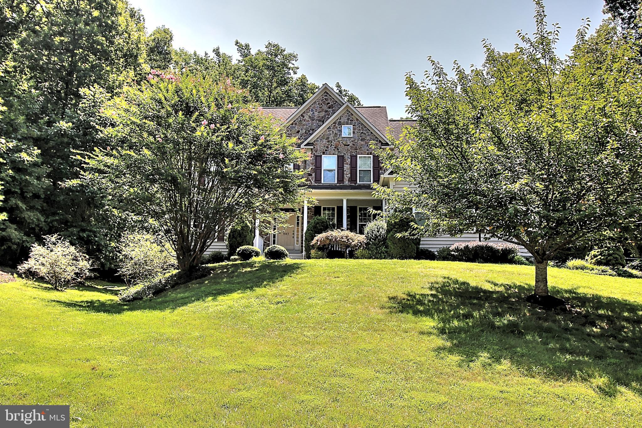 RIVER BEND - Residential