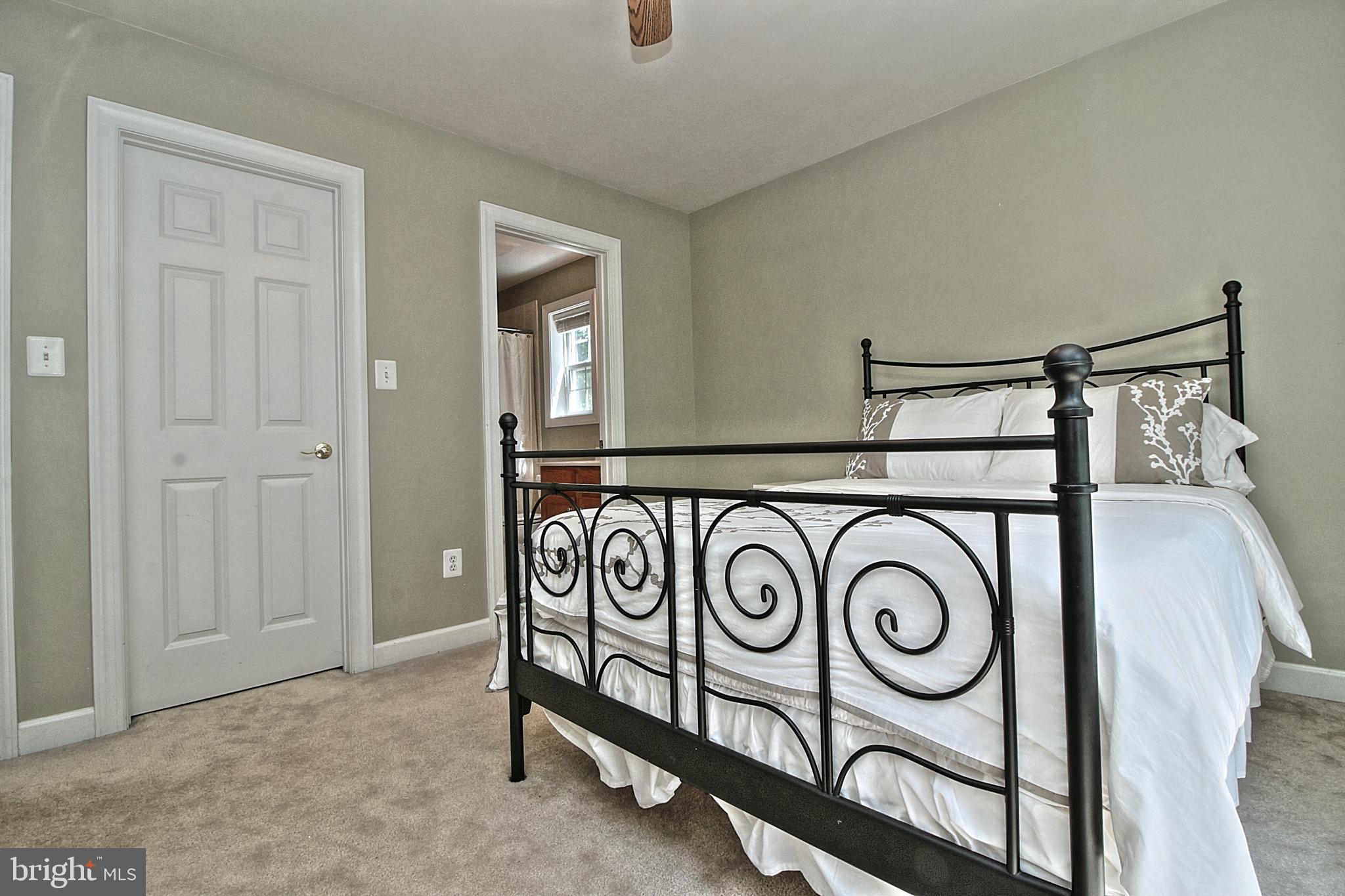 RIVER BEND - Residential