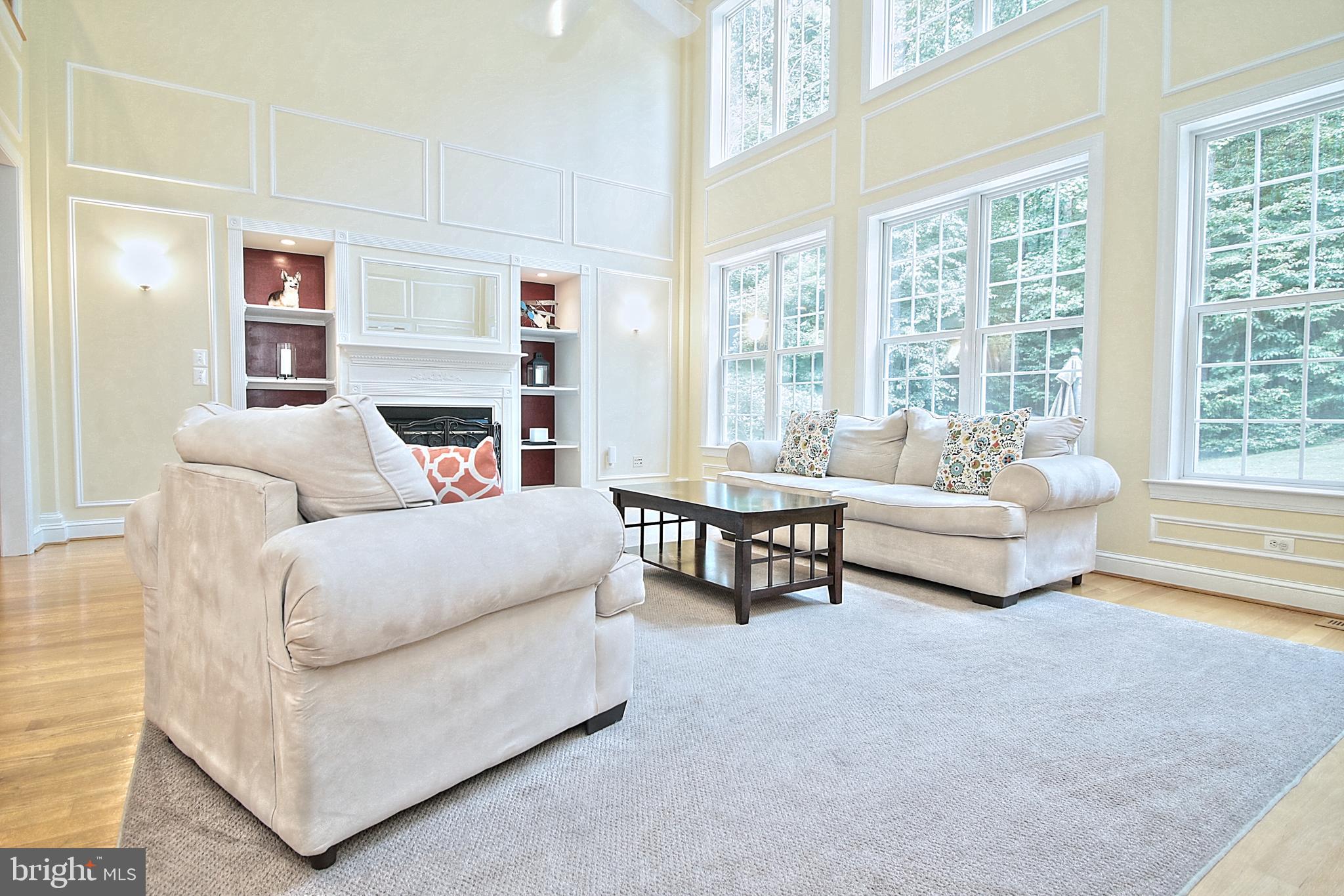 RIVER BEND - Residential