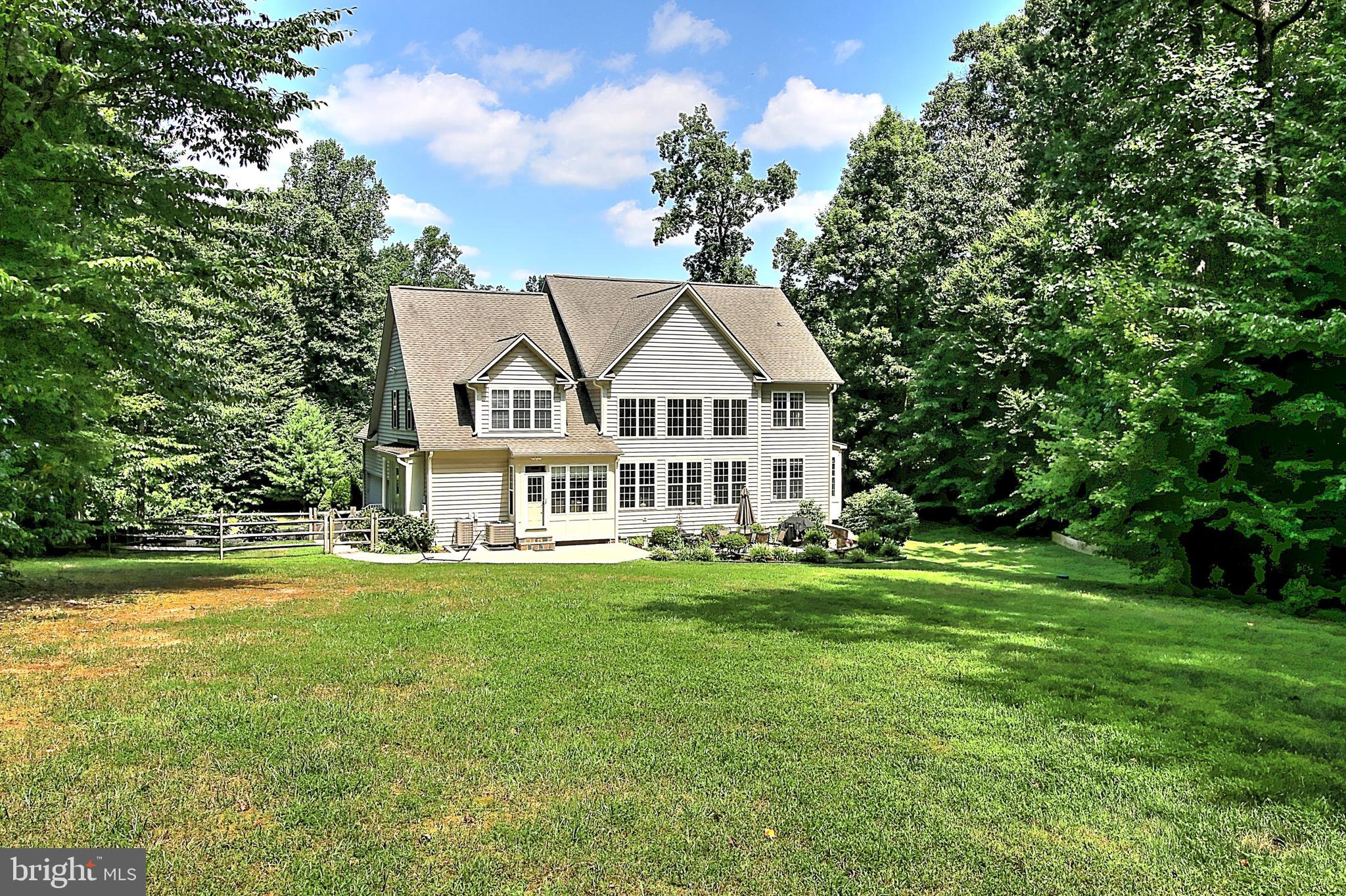 RIVER BEND - Residential