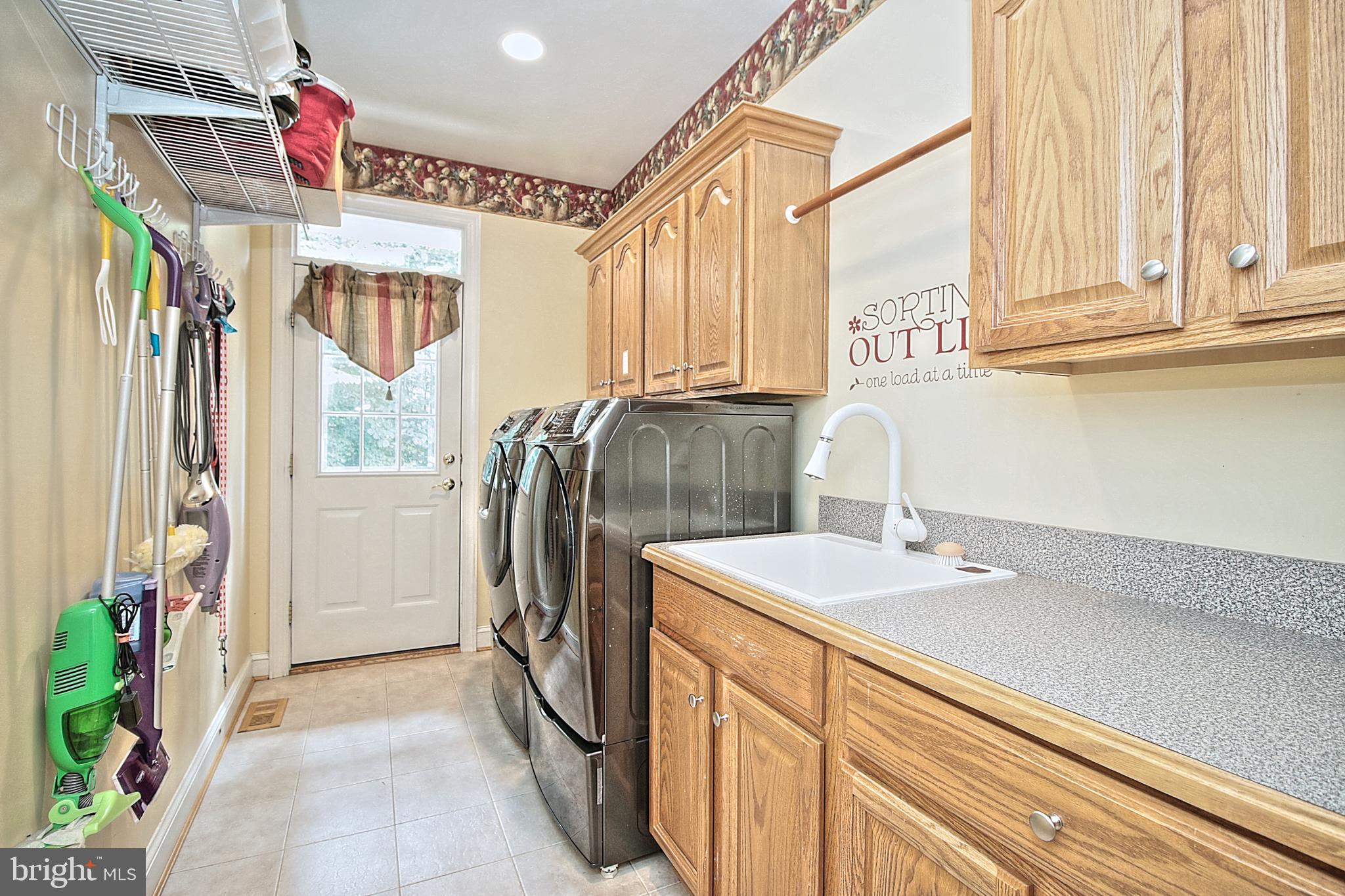 RIVER BEND - Residential