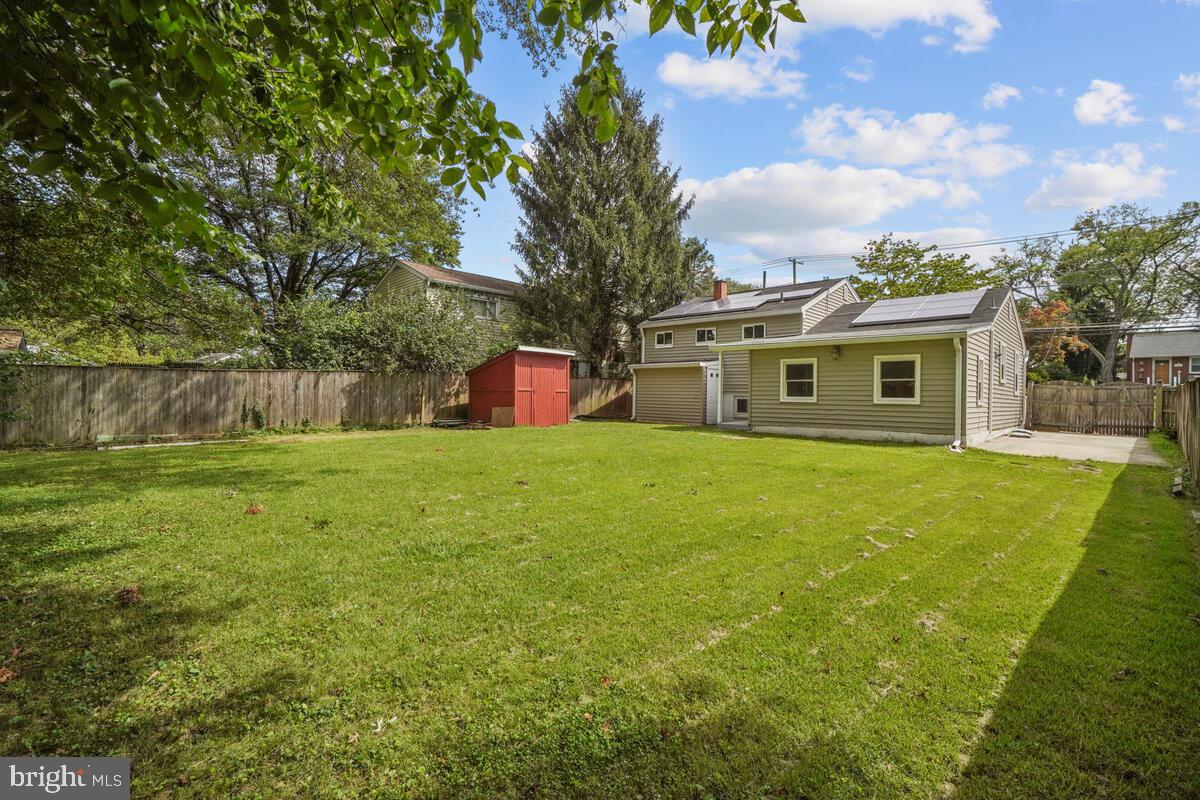 BURGUNDY ESTATES - Residential Lease