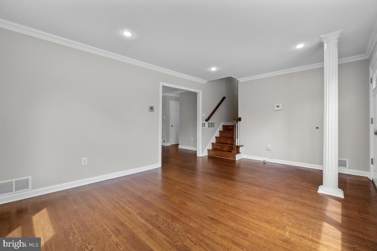 BURGUNDY ESTATES - Residential Lease