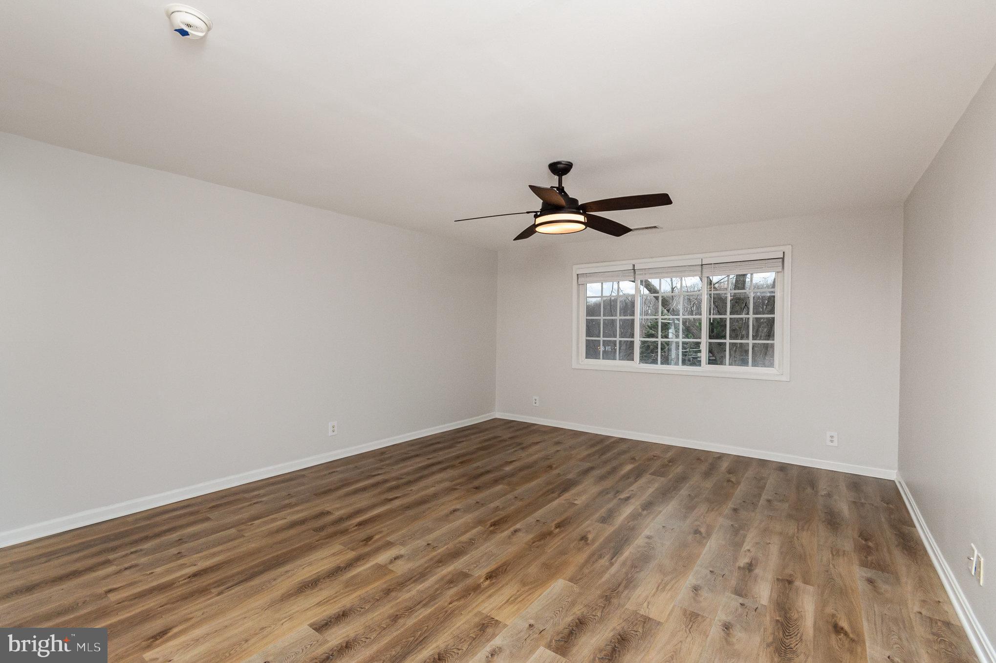 PARKSIDE AT ALEXANDRIA - Residential Lease