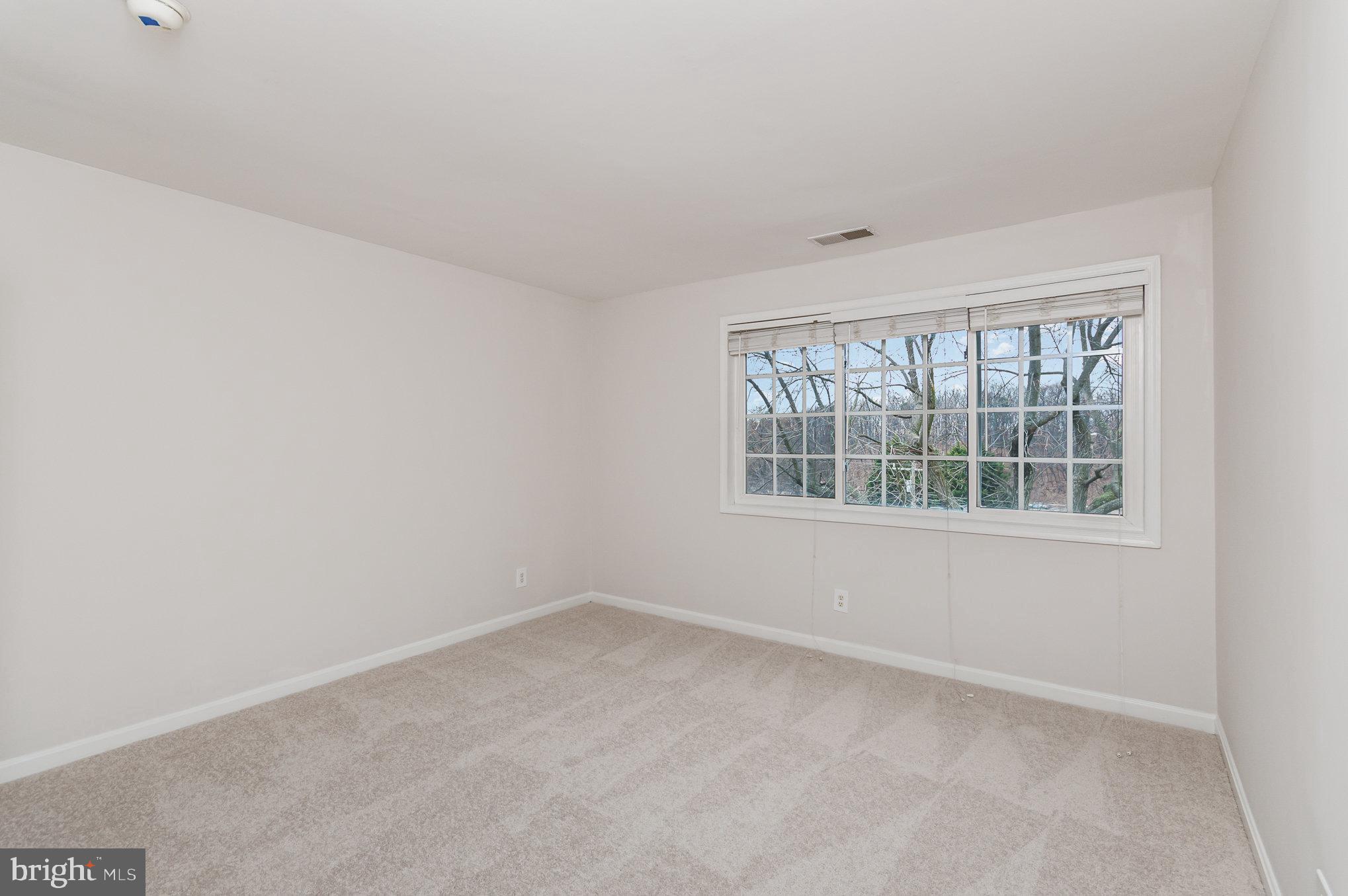 PARKSIDE AT ALEXANDRIA - Residential Lease