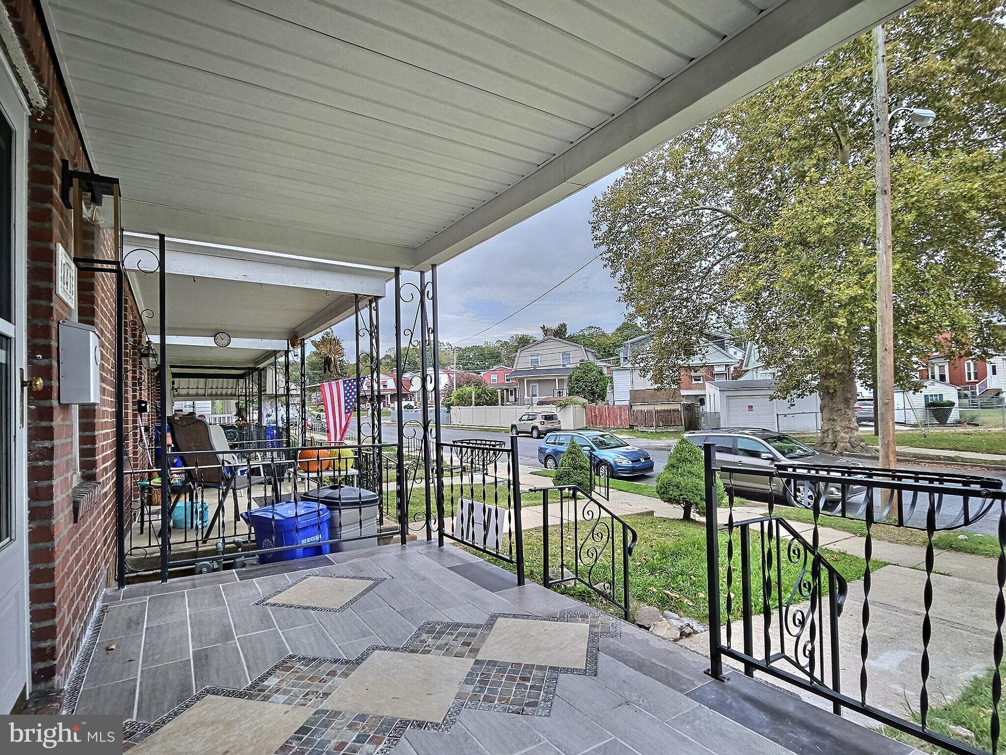 841 DELTA AVENUE