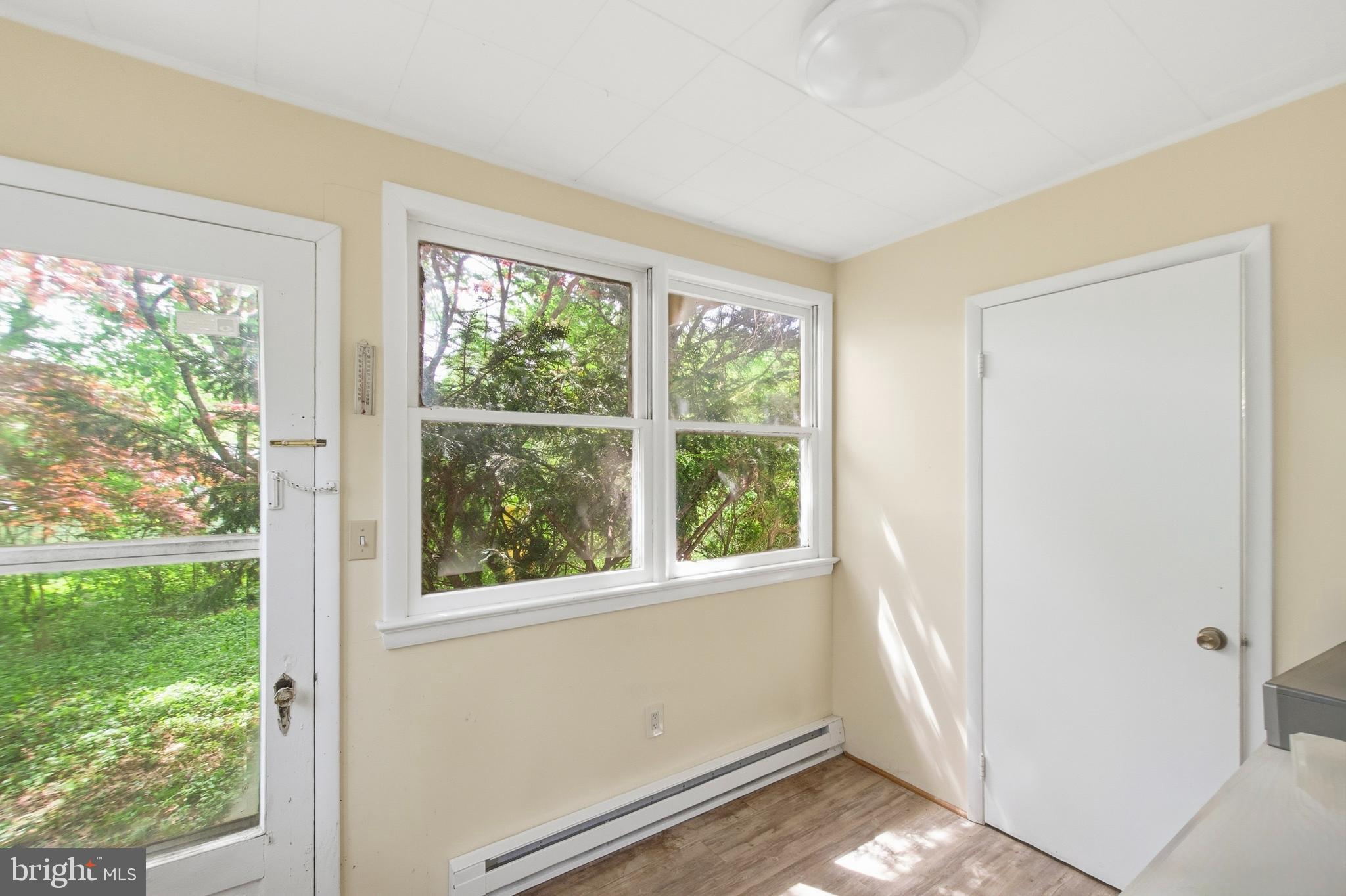 HOYLES - Residential