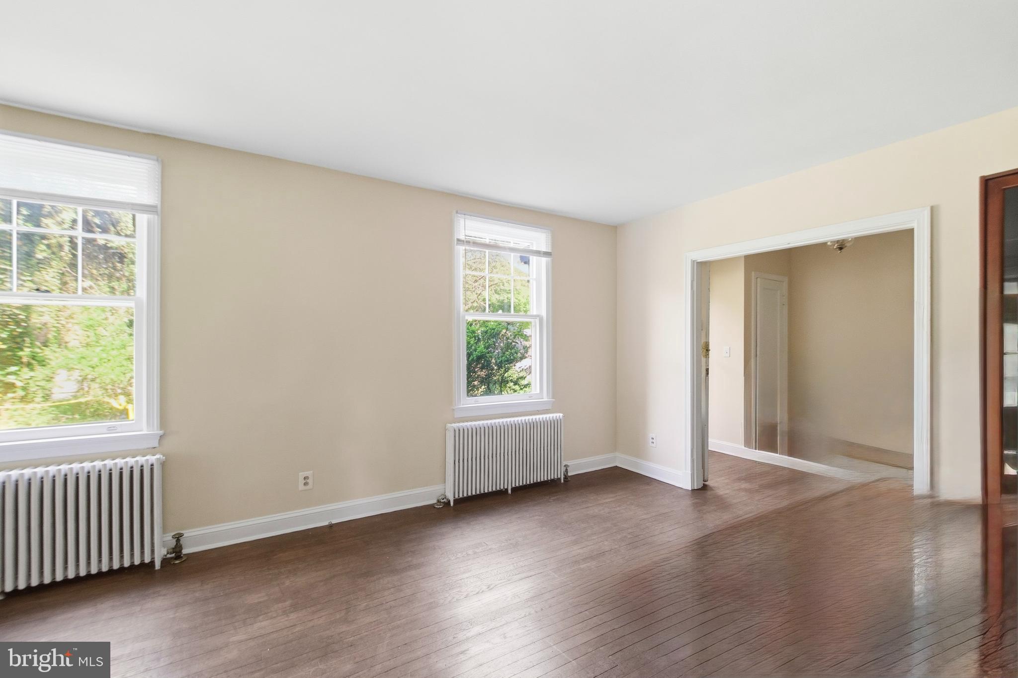 HOYLES - Residential