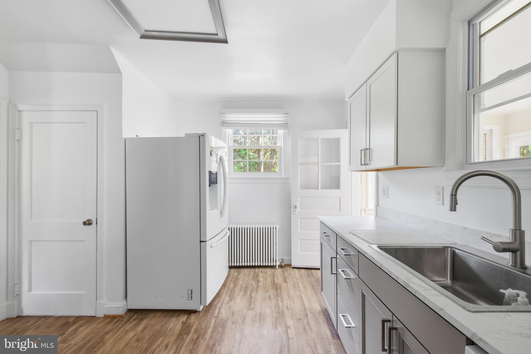 HOYLES - Residential