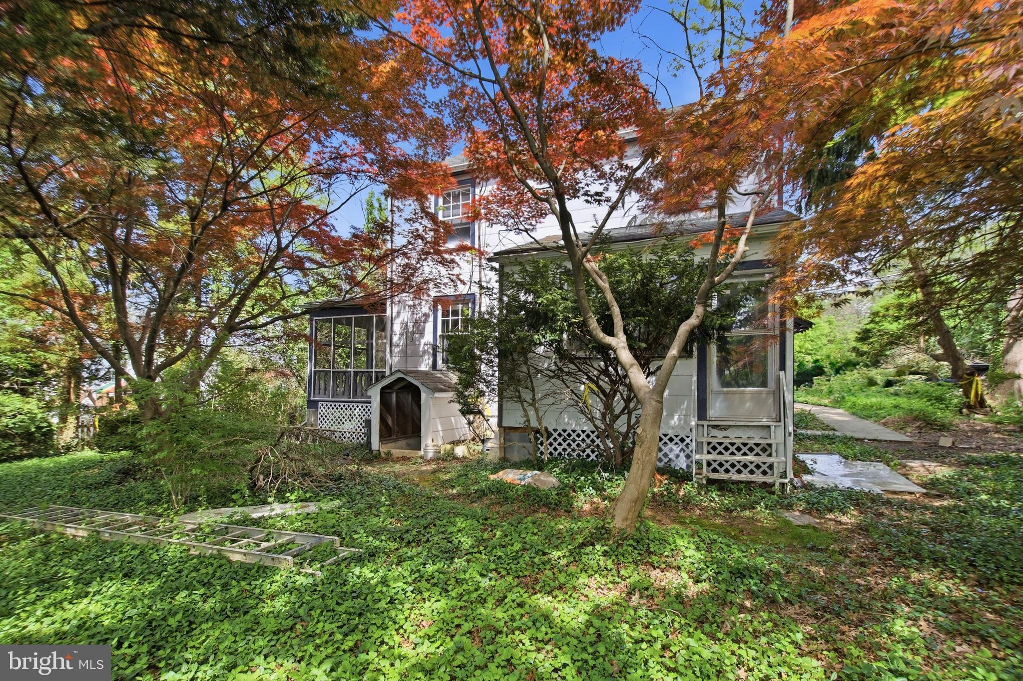 HOYLES - Residential