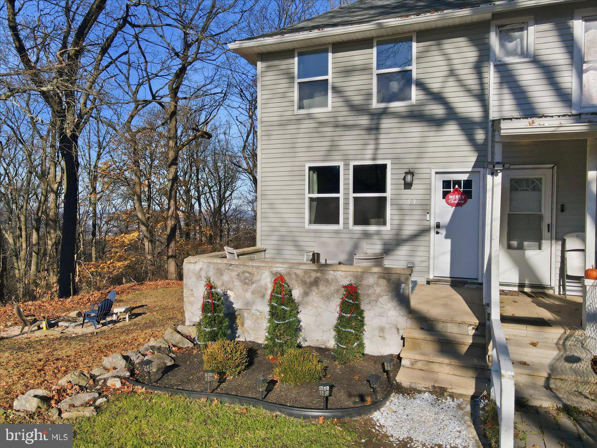 503 MOUNTAIN TOP LANE