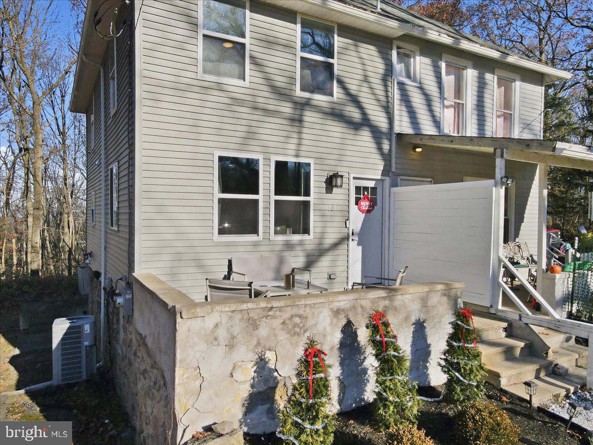 503 MOUNTAIN TOP LANE