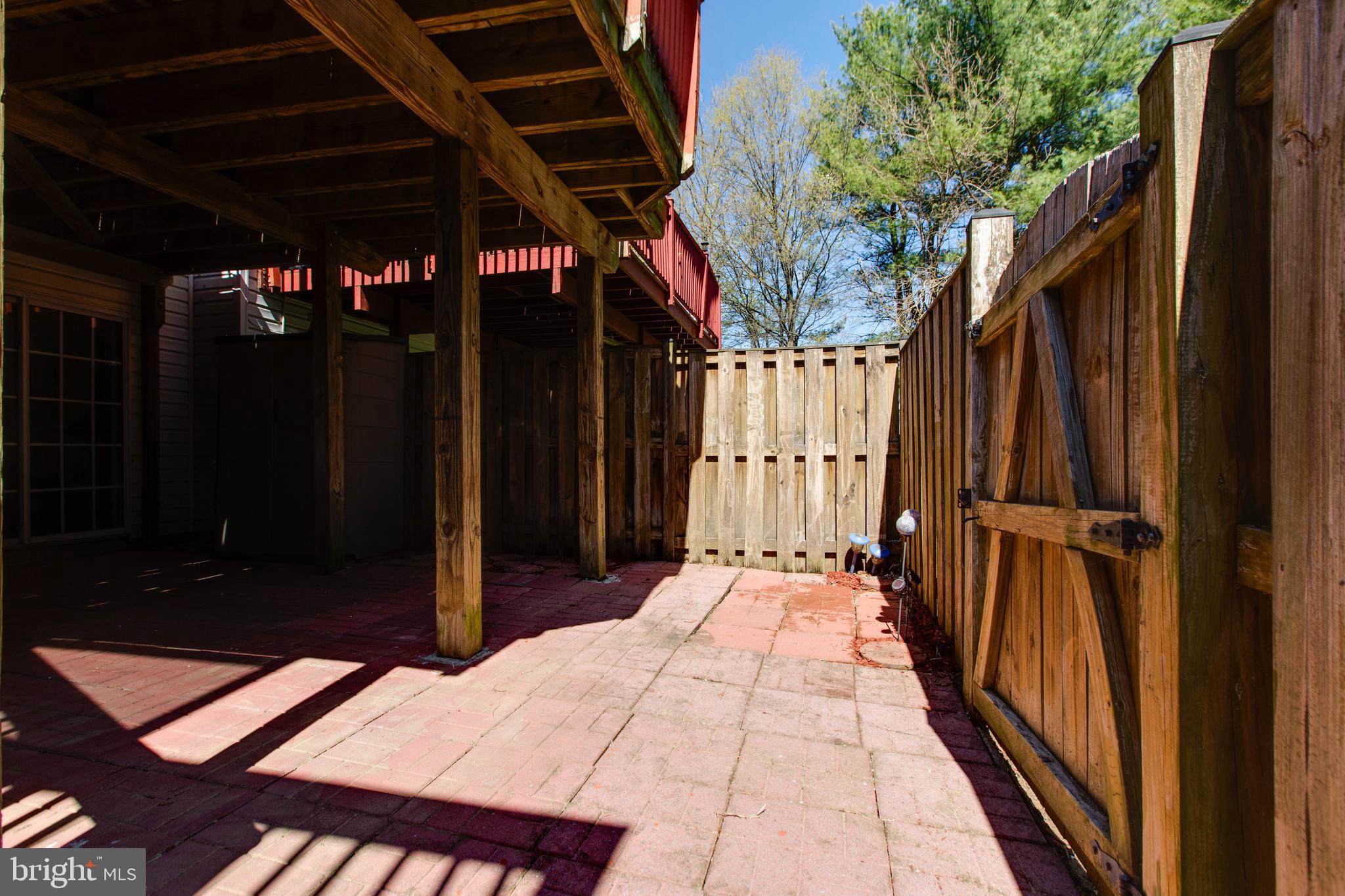 HOWARDS RIDGE - Residential