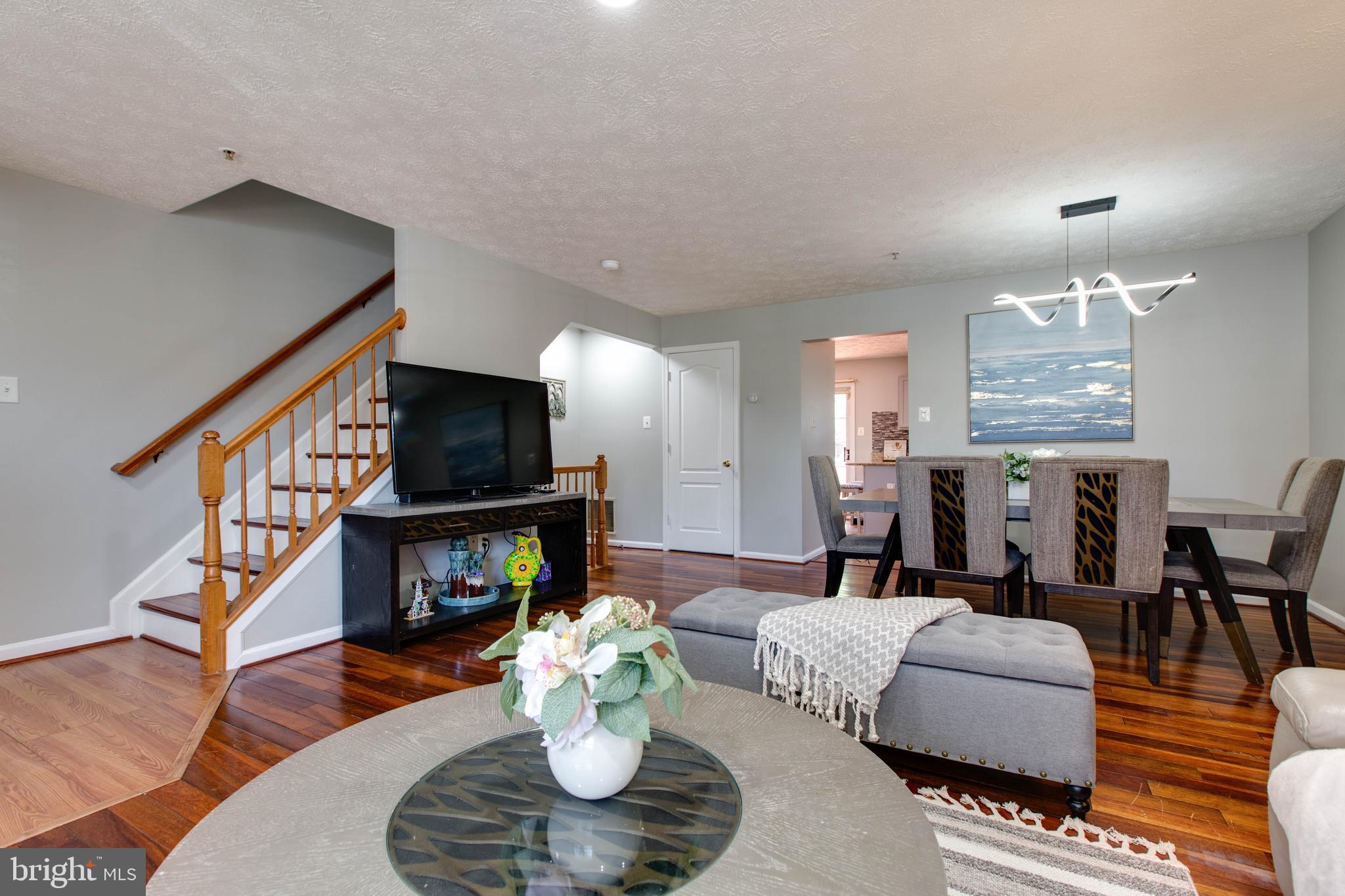 HOWARDS RIDGE - Residential