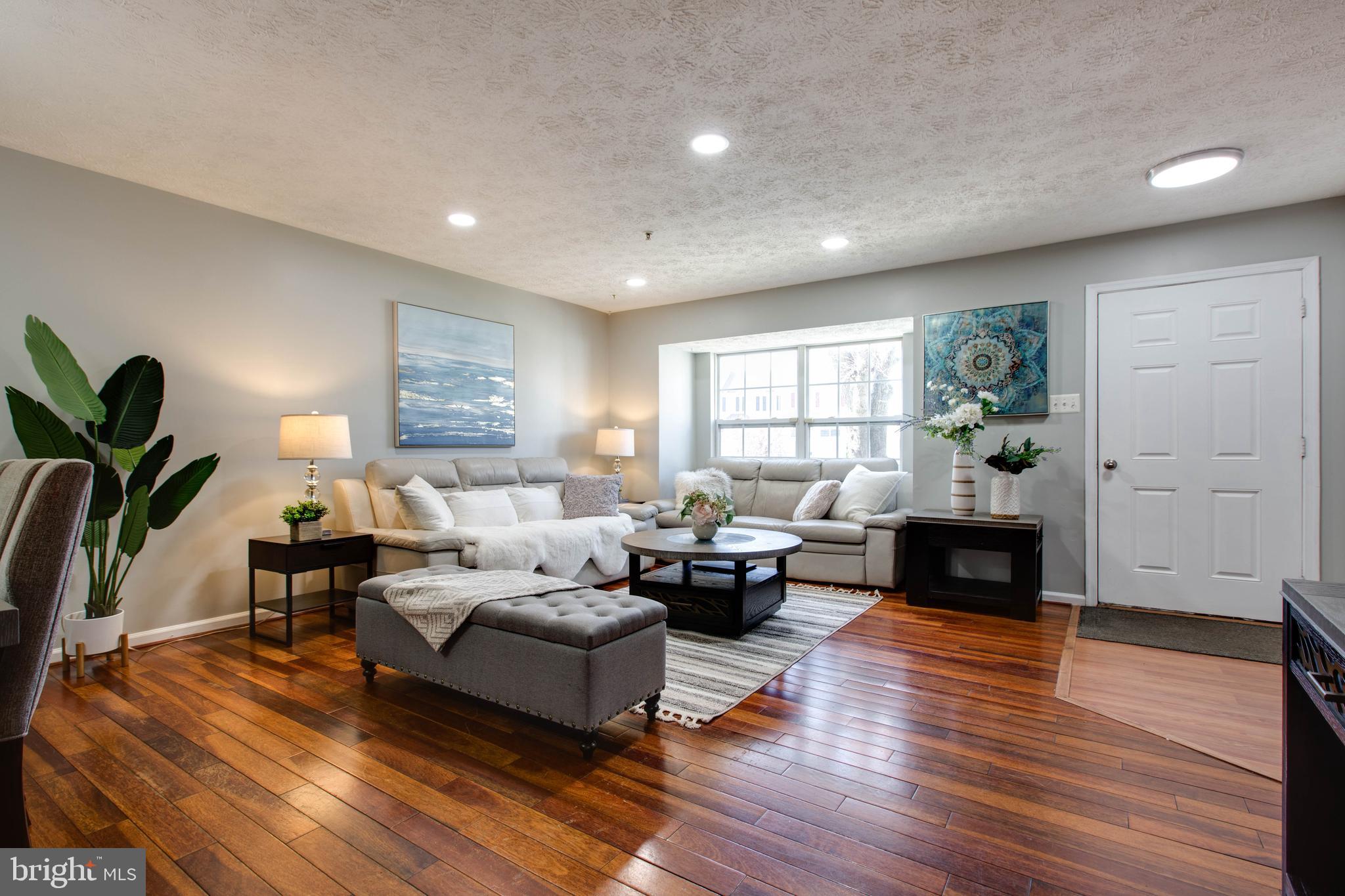 HOWARDS RIDGE - Residential