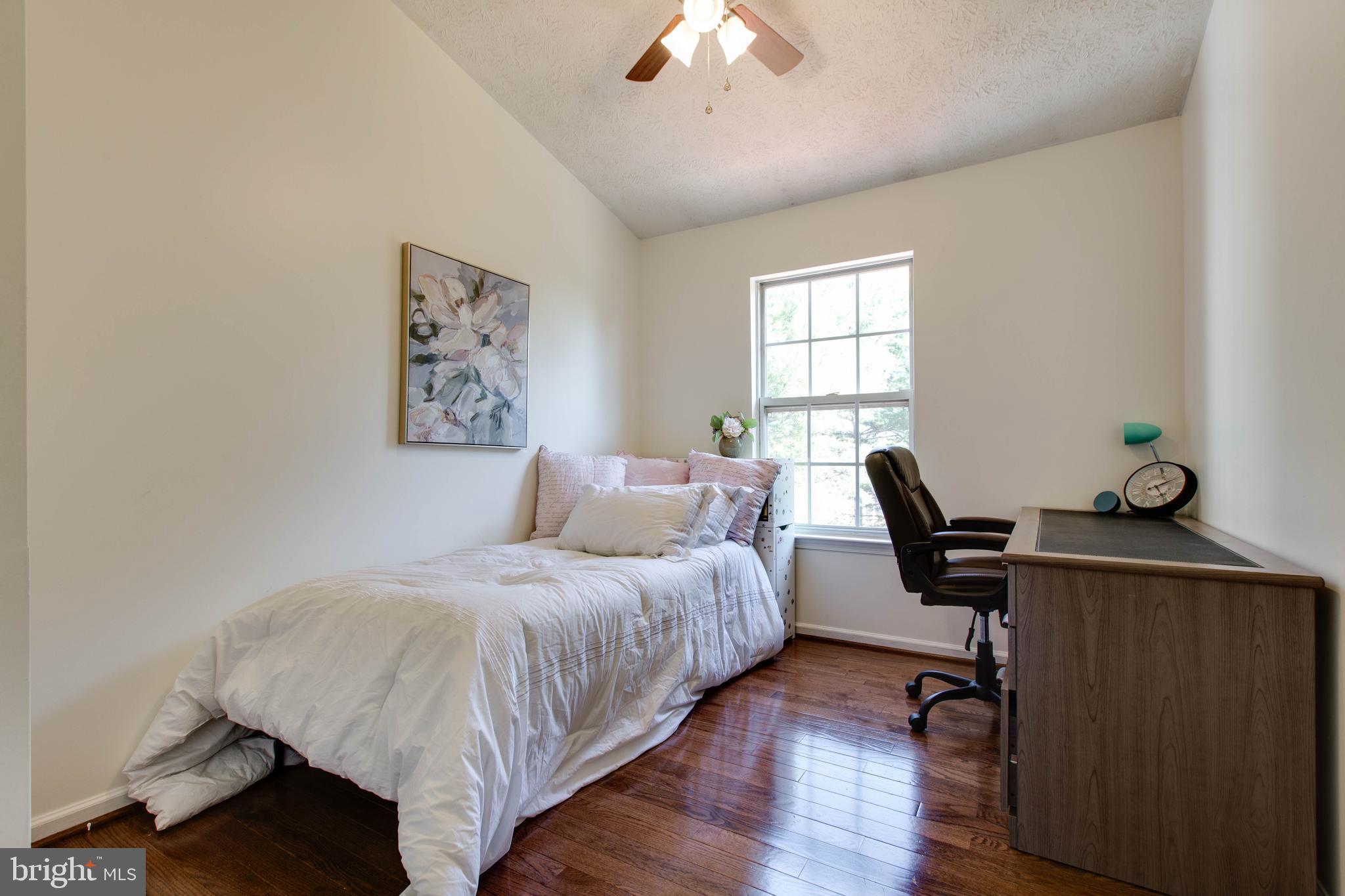 HOWARDS RIDGE - Residential