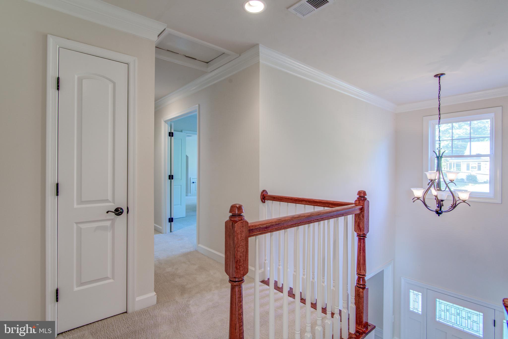 BROYHILL PARK - Residential Lease