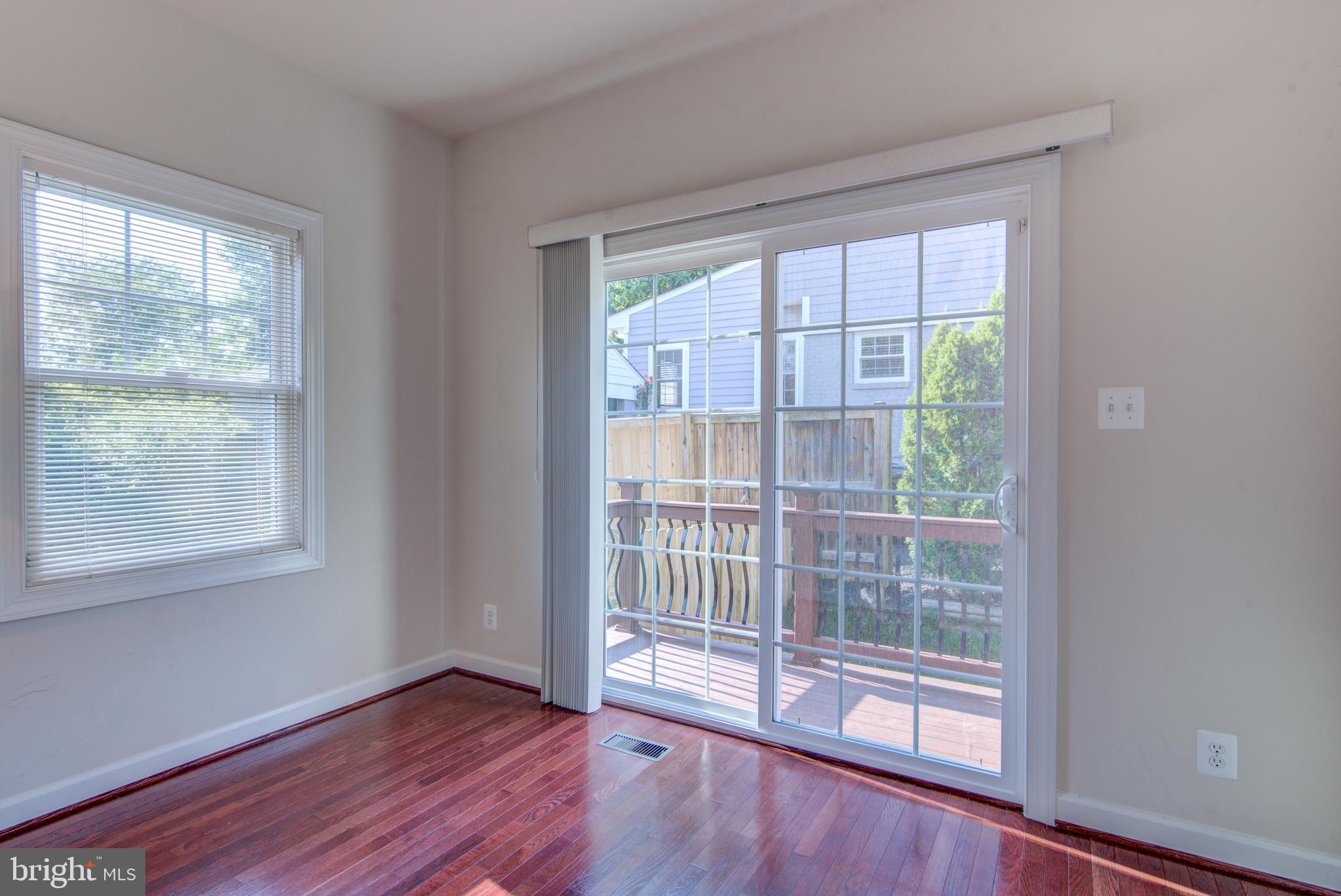 BROYHILL PARK - Residential Lease