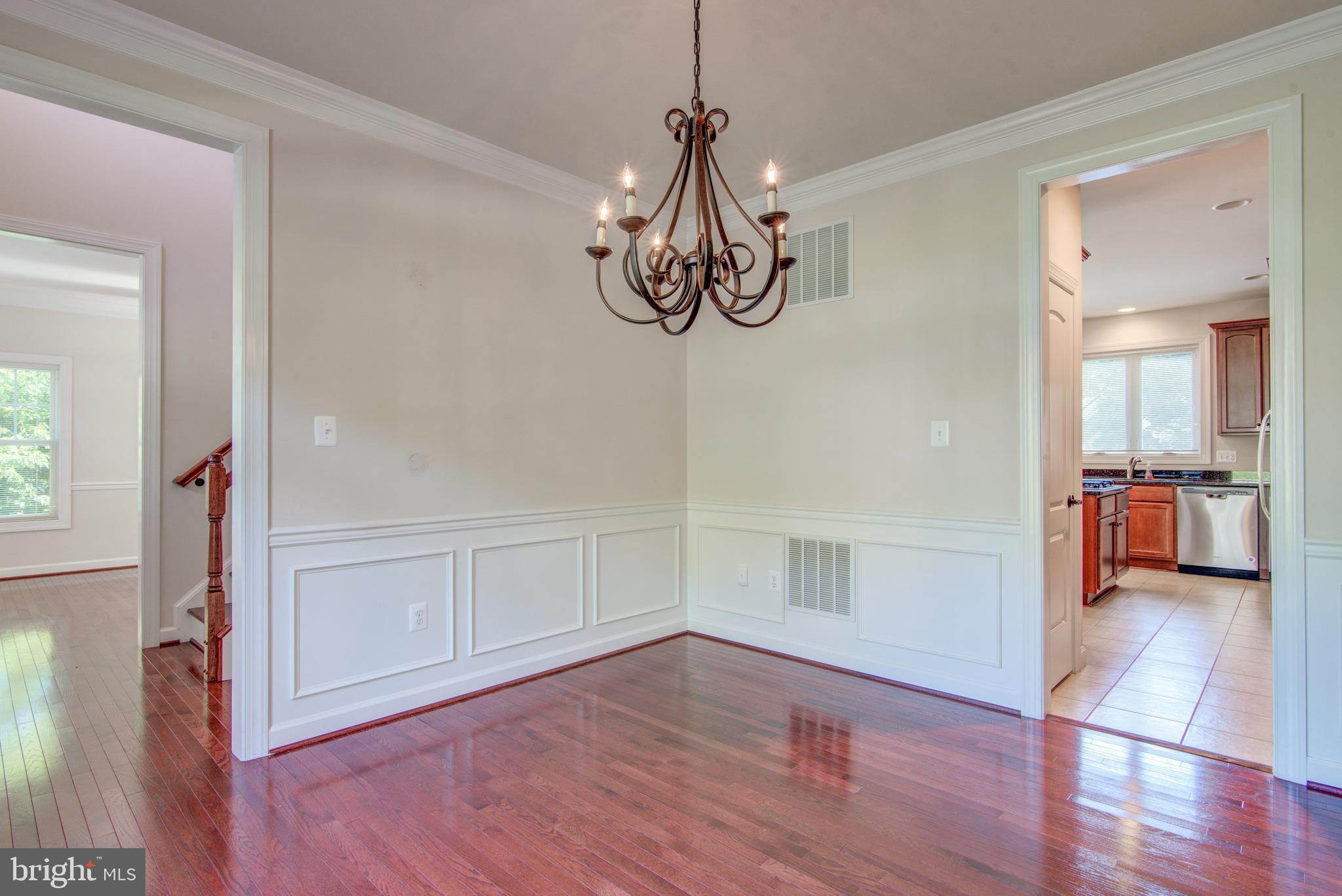 BROYHILL PARK - Residential Lease